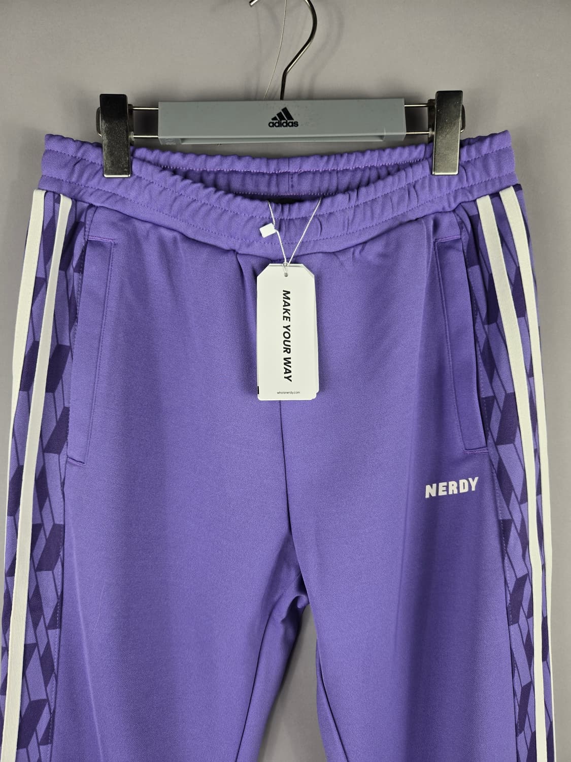 [무료배송]새상품 널디 M 심볼 패턴 블락 트랙 DNA 트레이닝 팬츠 상품이미지2