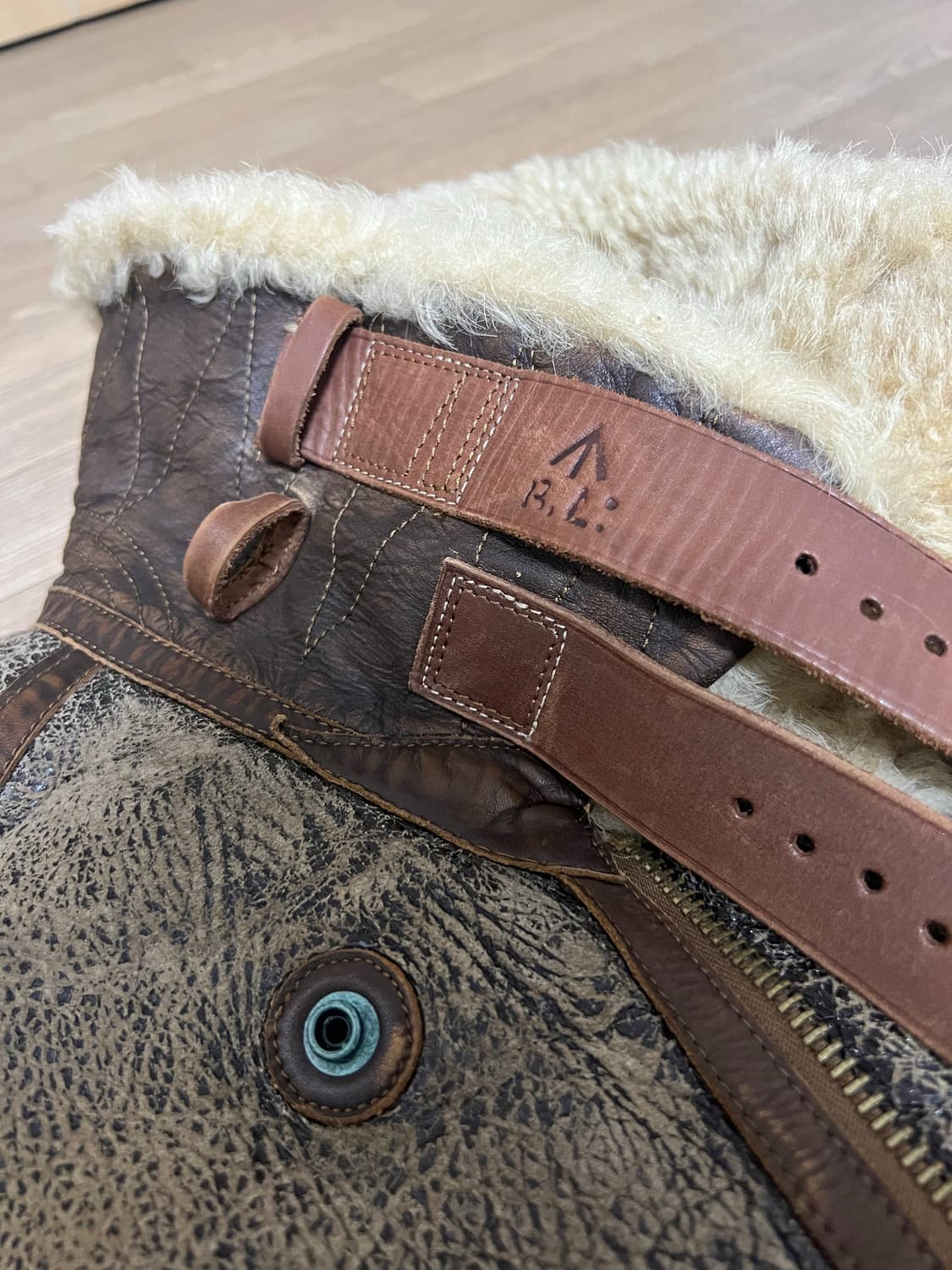 폴로 레더 트림 시어링 자켓(무스탕) 상품이미지7