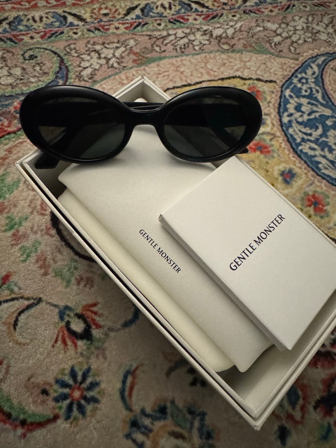 젠틀몬스터 라모드 블랙 상품이미지3