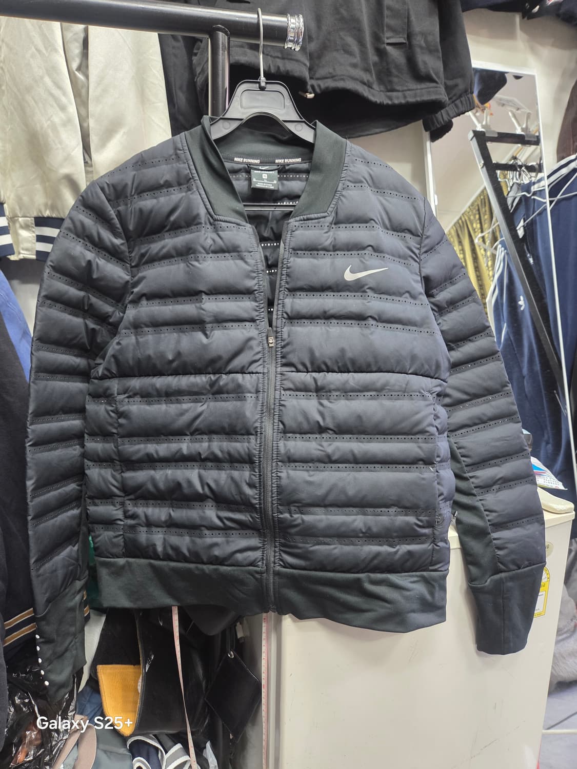 나이키  여성   에어로로프트  경랭패딩 상품이미지1