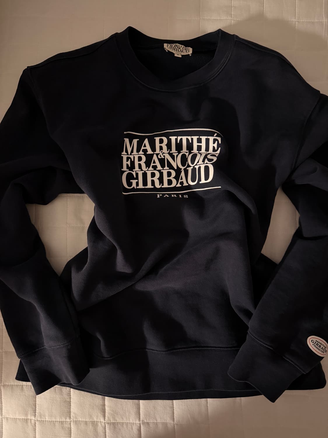 마리떼 프랑소와 저버 네이비 맨투맨 싸게 판매!! 상품이미지1