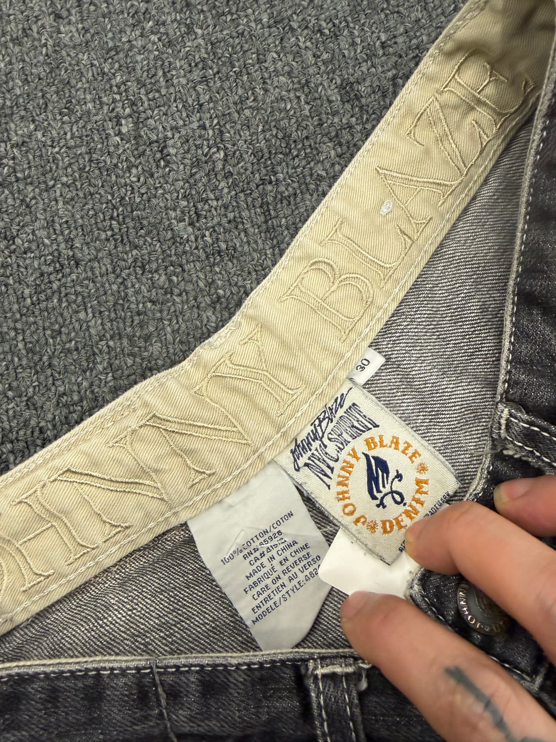 30)johnny blaze 빈티지 자수 버뮤다 데님팬츠 상품이미지3