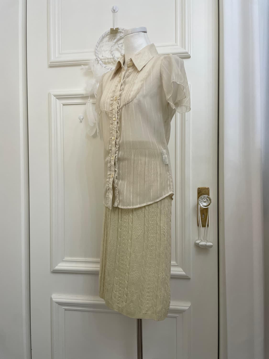 beige puff ruffle fairy blouse 상품이미지3