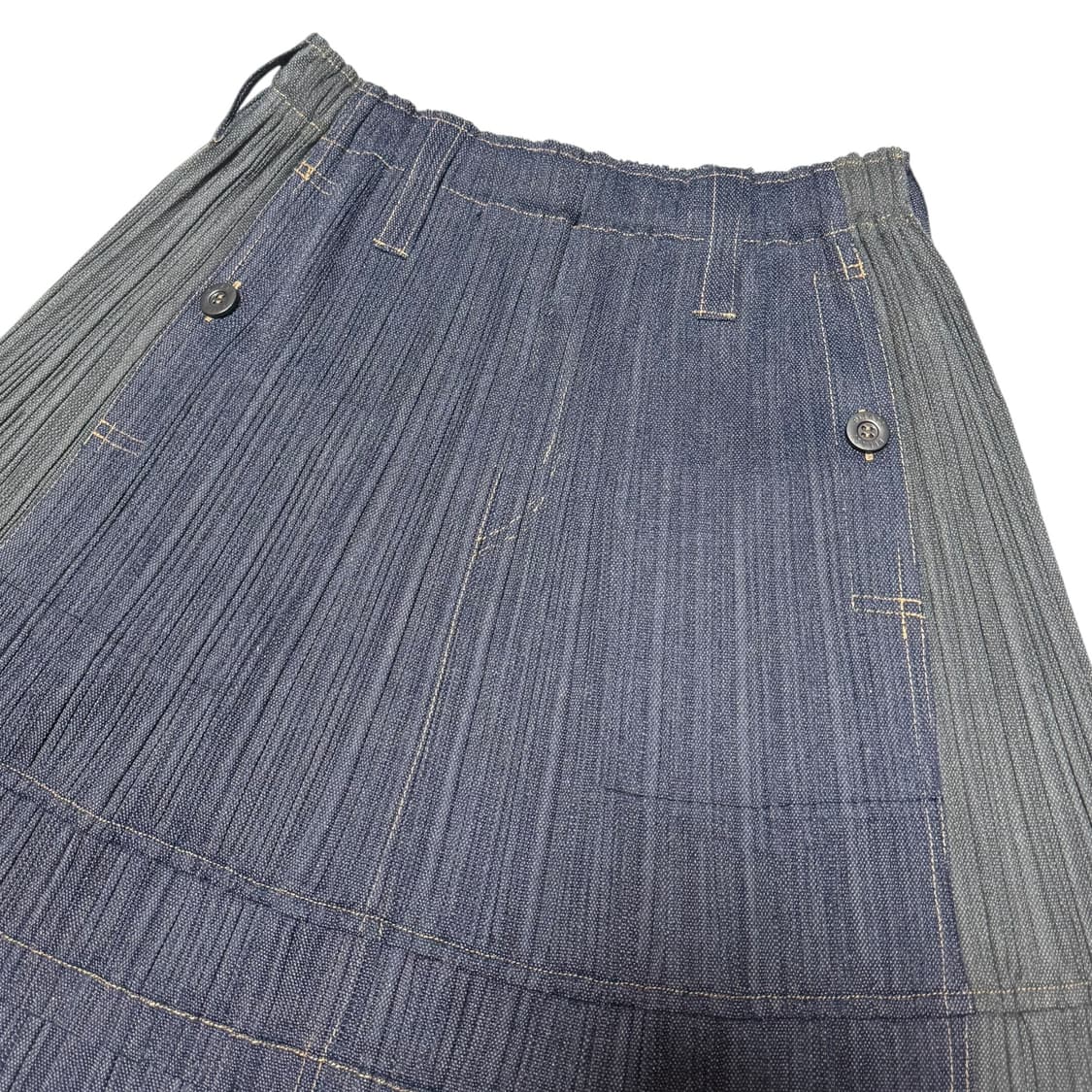 이세이미야케 플리츠플리즈 데님 포켓 미디스커트 상품이미지4