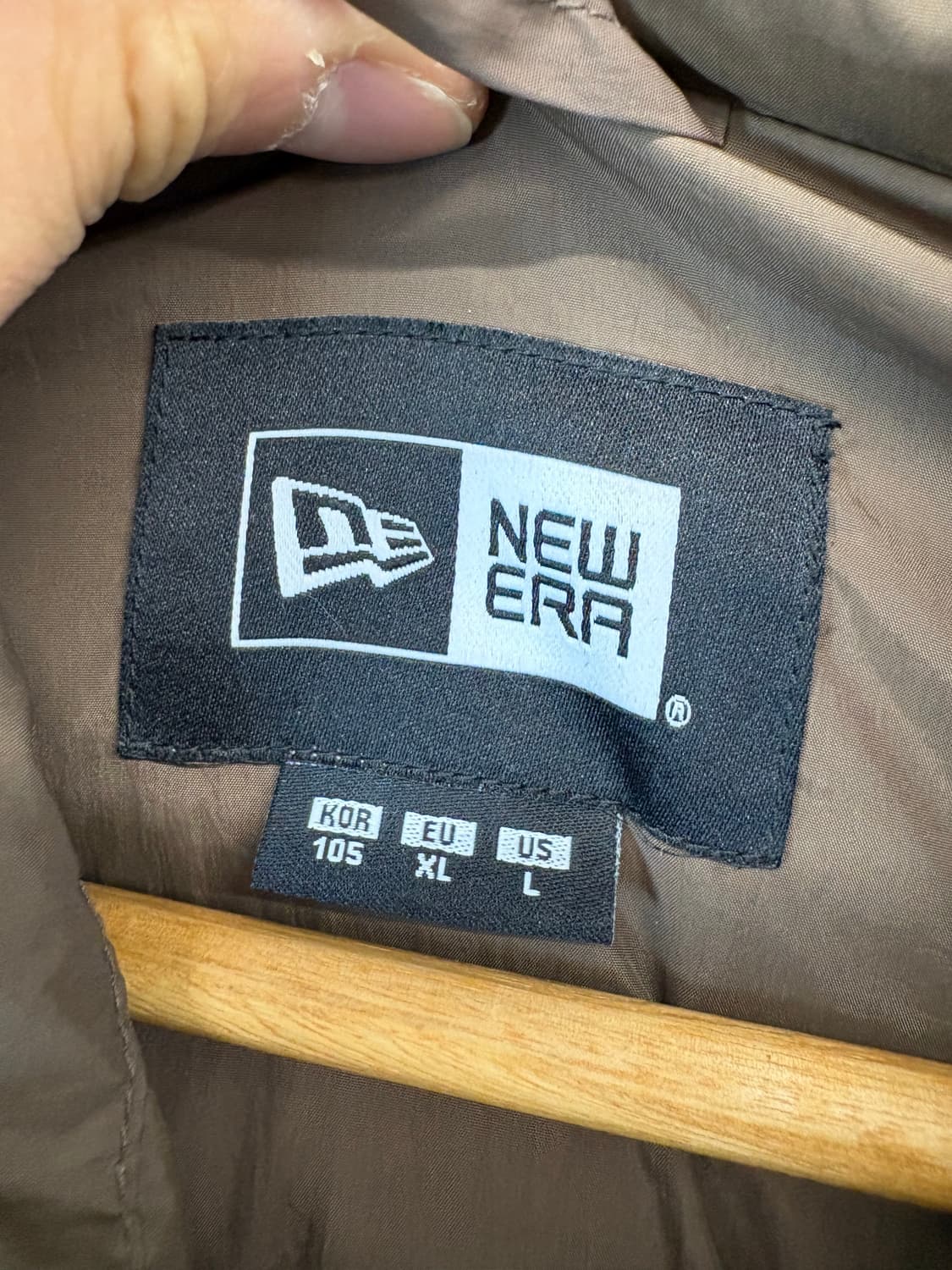 뉴에라 아웃도어 2IN1 푸퍼 다운 자켓 브라운 상품이미지8