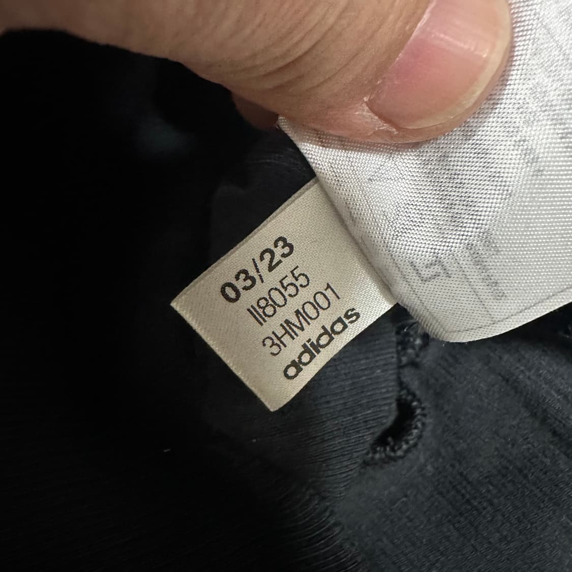 ✨ (바배) 아디다스 블랙 크롭 롱슬리브  상품이미지5