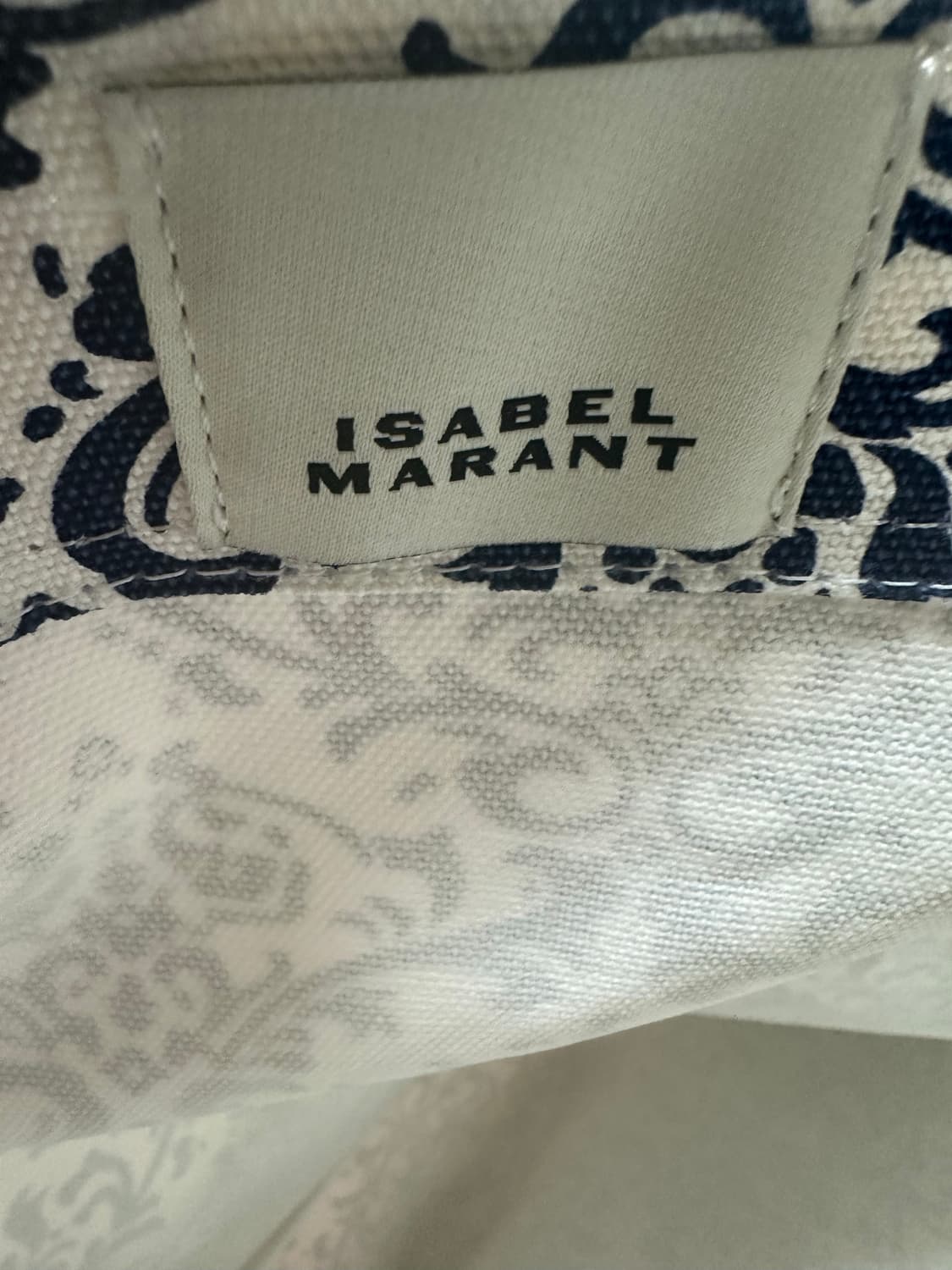 이자벨마랑벨벳 프린트 토트백 네이비 유럽한정판 상품이미지7