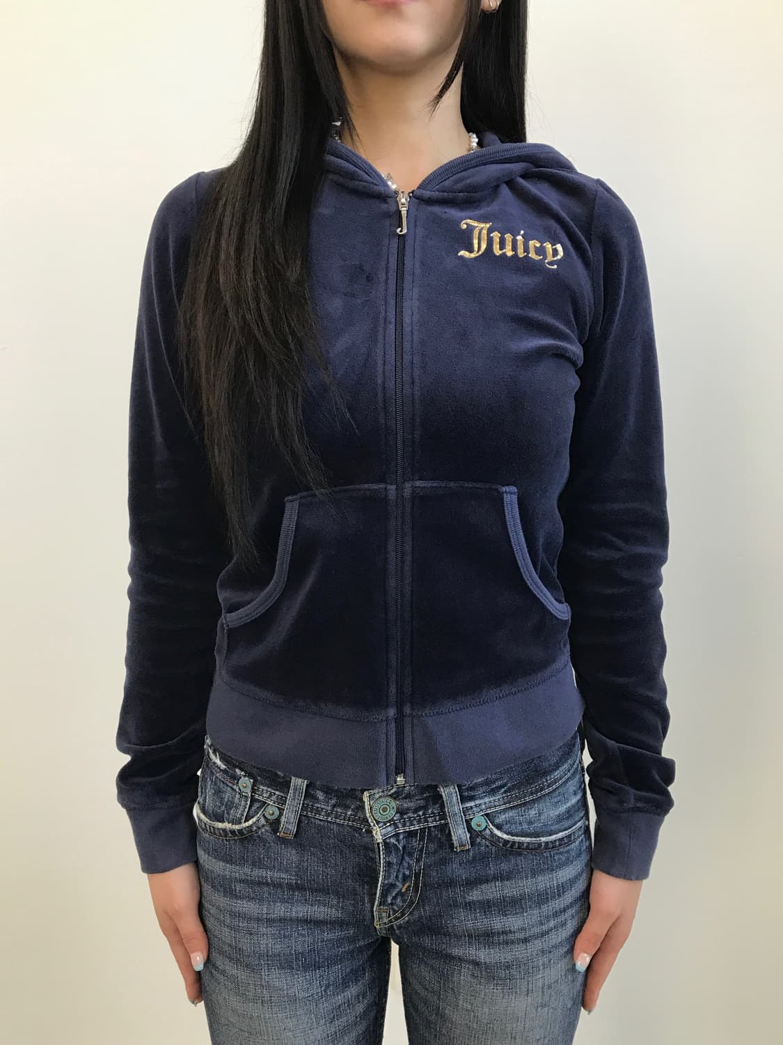 Juicy Couture Navy Velvet Zip-Up Hoodie 상품이미지3