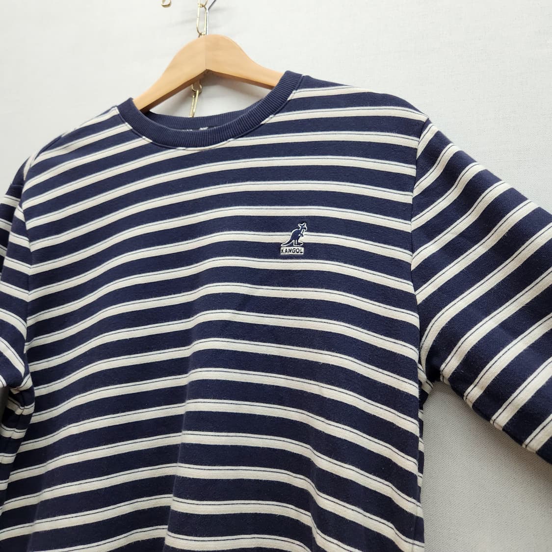 캉골 로고자수 스트라이프 맨투맨 L(L) 남여공용 상품이미지3