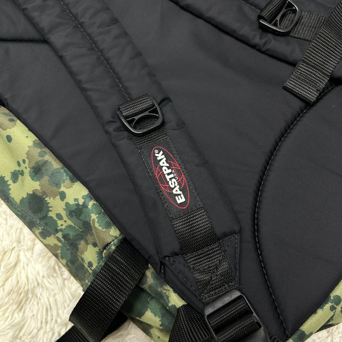 이스트팩 프로바이더 플렉탄 카모 백팩 상품이미지5