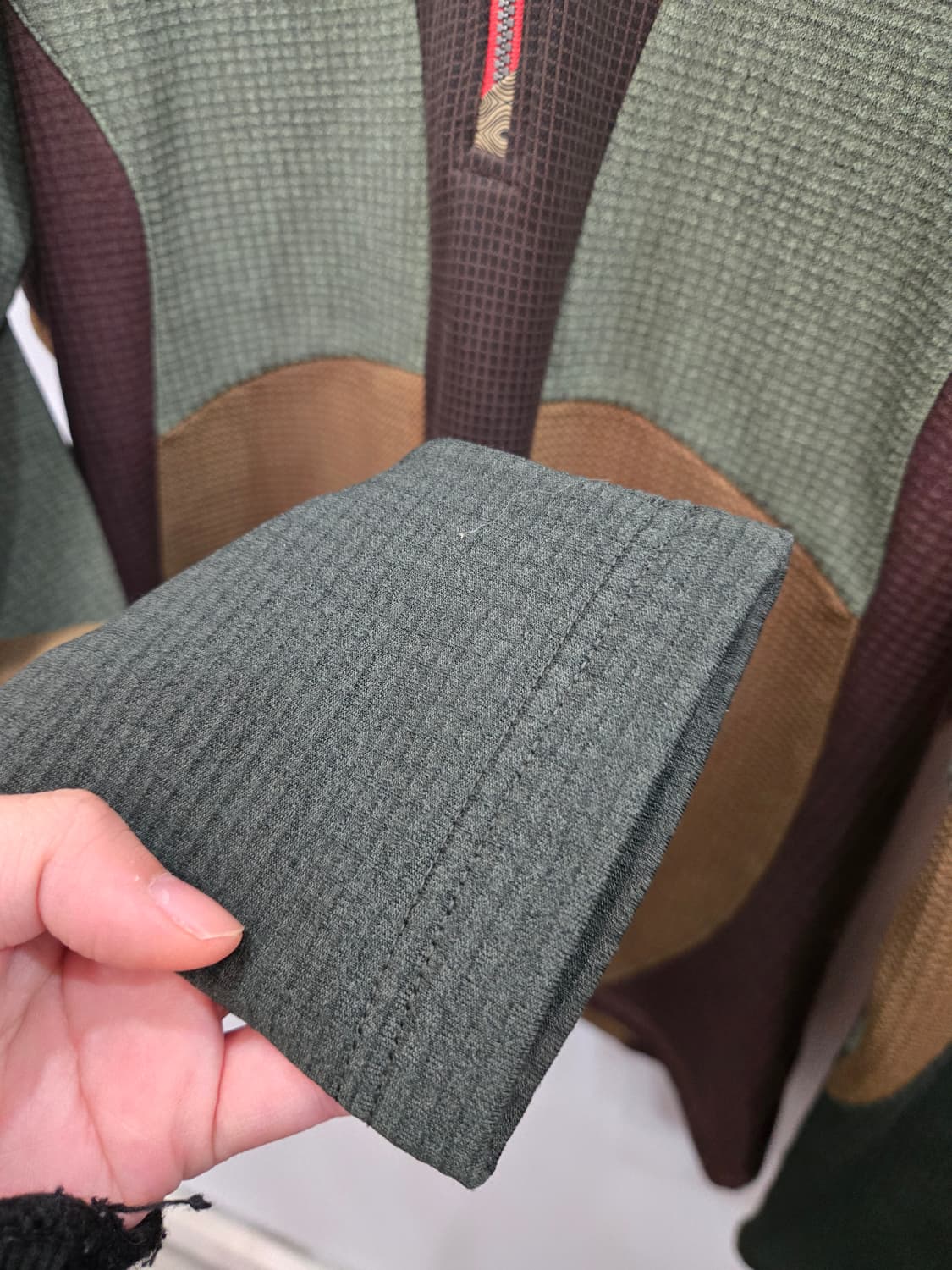 105,XL)) BLACK YAK 블랙야크 기모 긴팔티셔츠!~ 상품이미지3