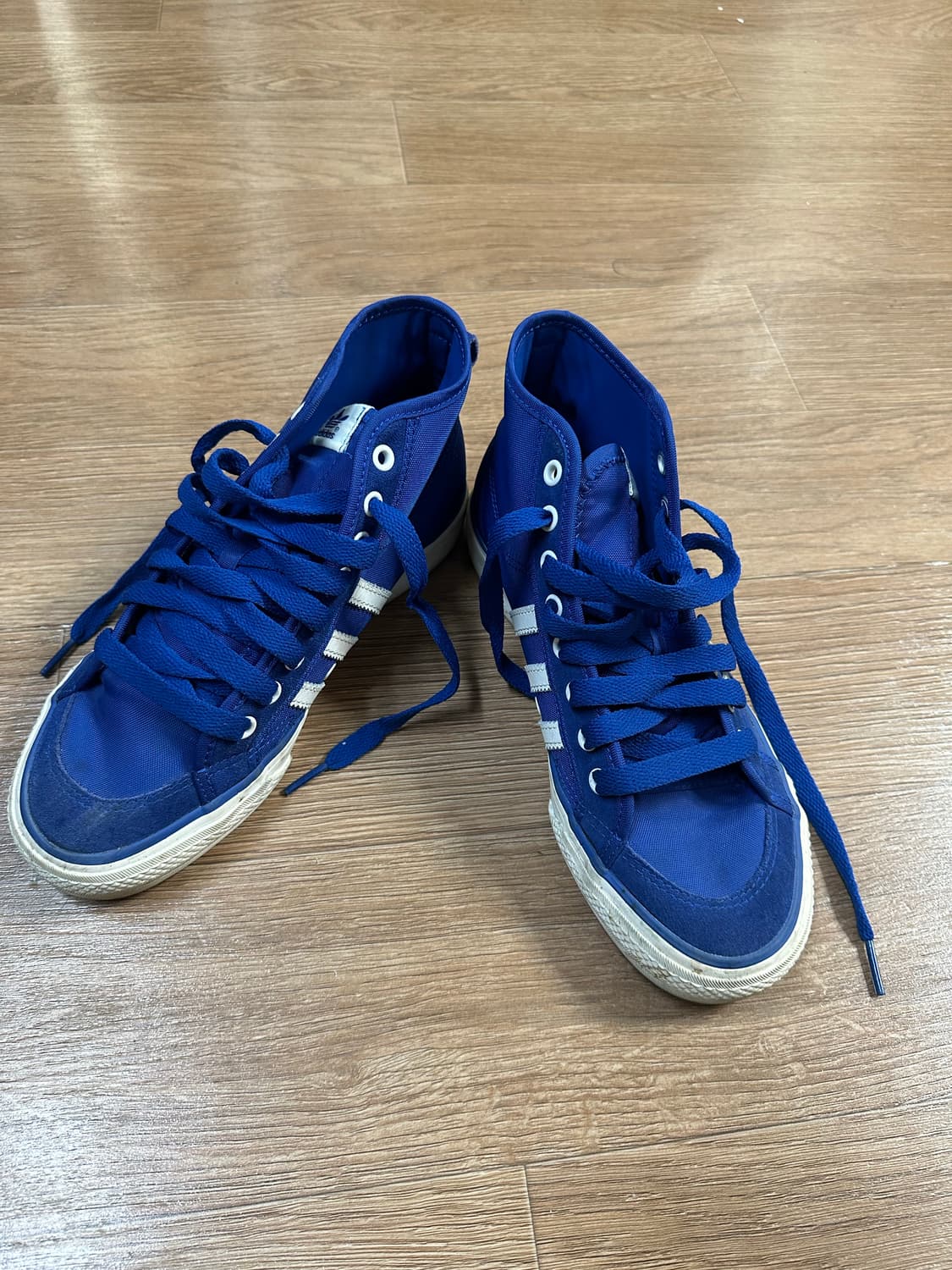 아디다스 니짜하이 파랭이 팝니다 250 상품이미지1