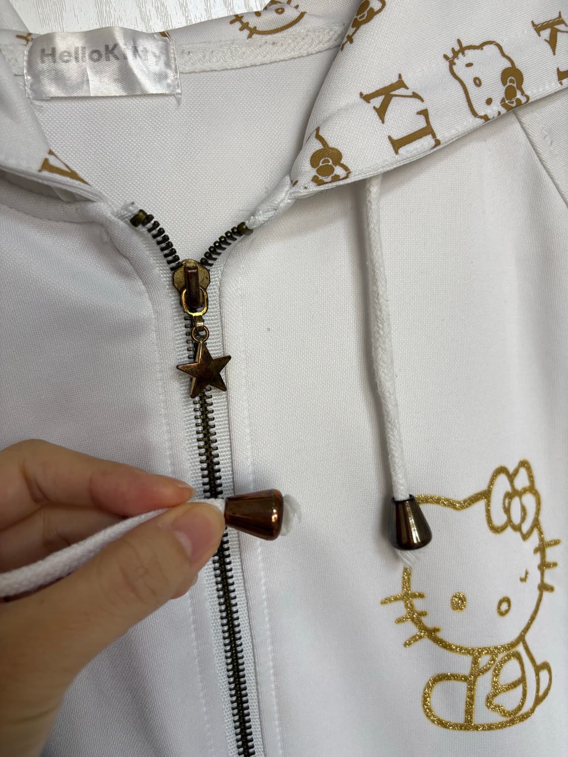 키티 골드 반소매 후드집업 상품이미지3