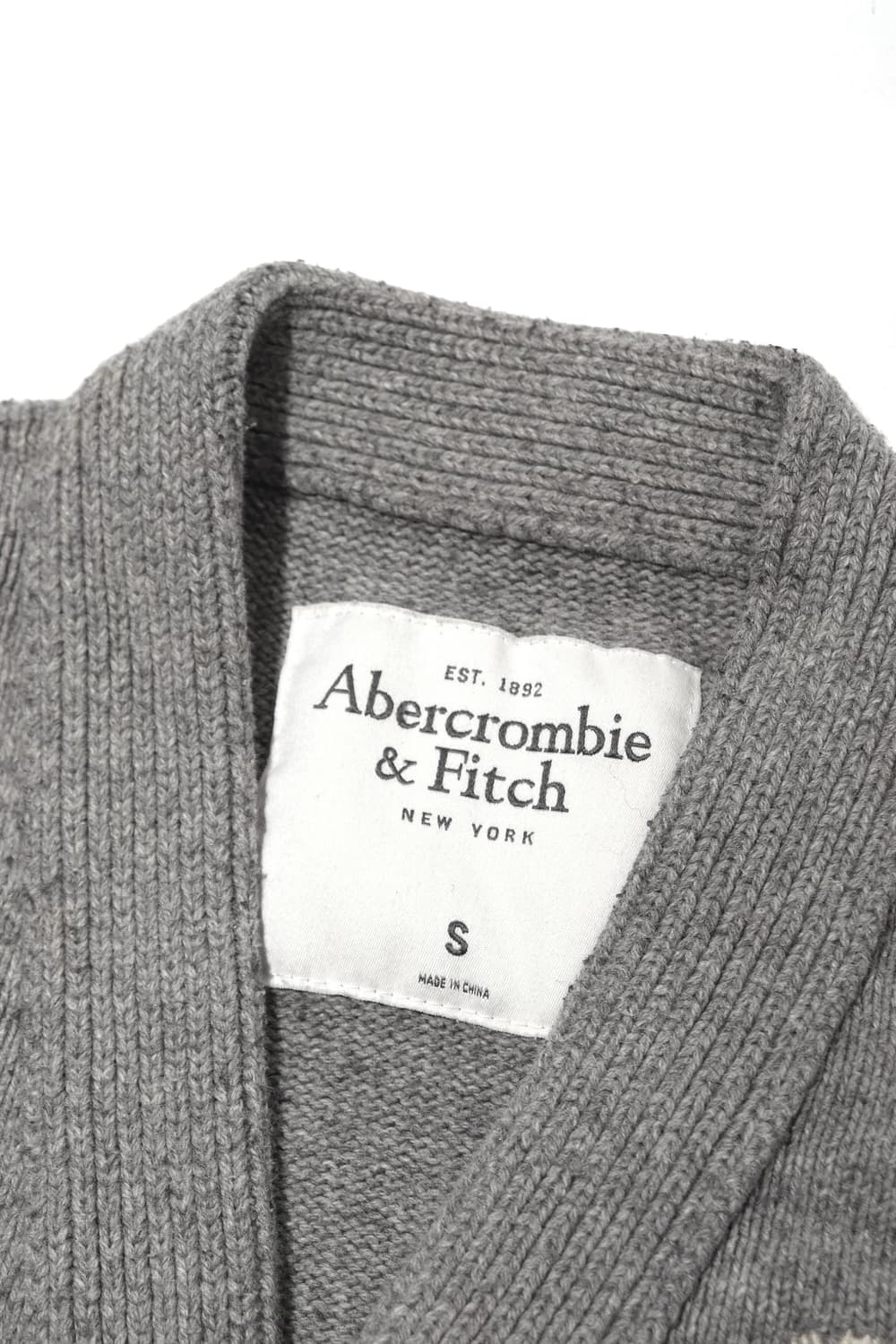 아베크롬비 그레이 울프죠 가디건 S 상품이미지3