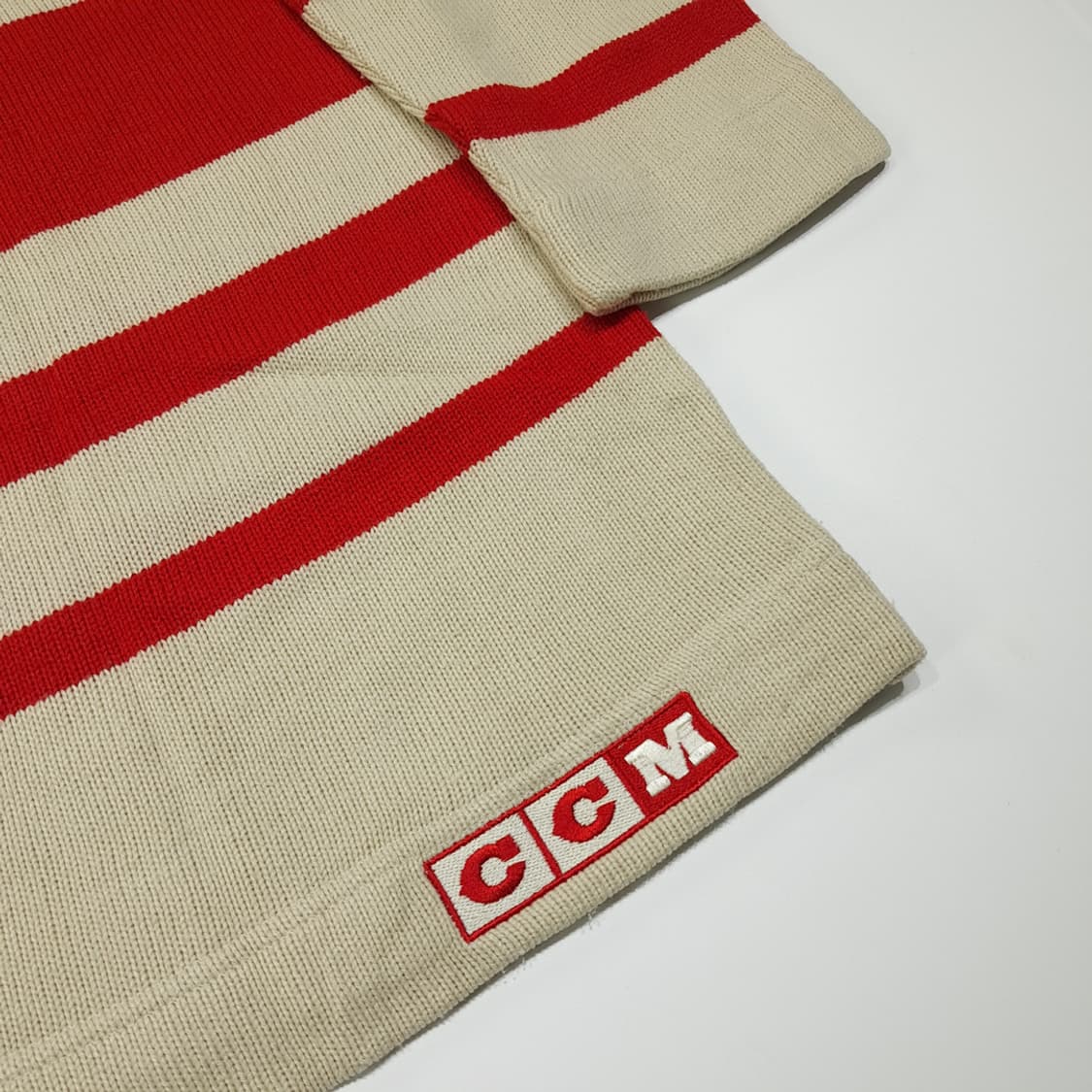 CL214 XL CCM 캐나다판 NHL 레드윙스 크림 하키스웨터 상품이미지8