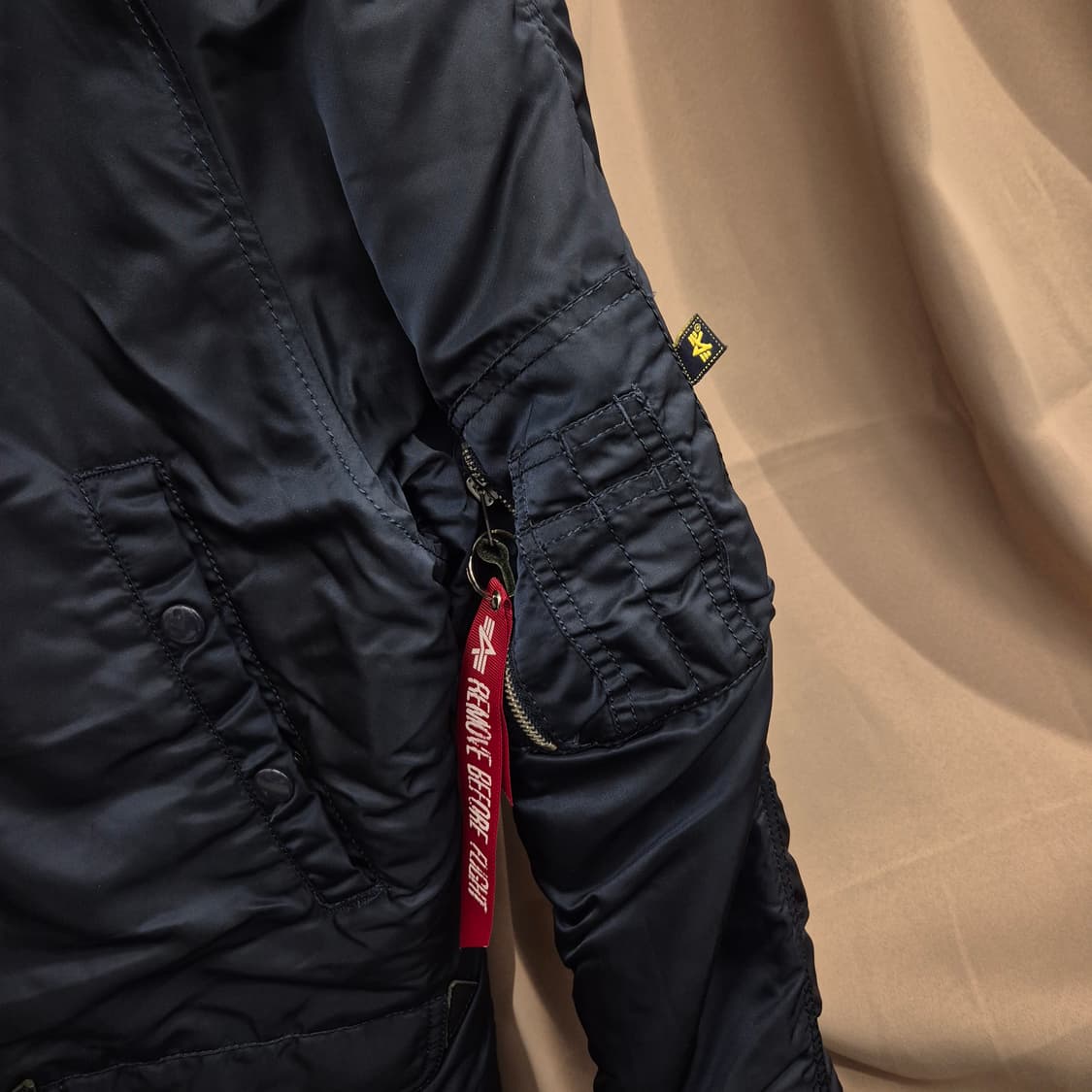 알파인더스트리 N3B 후드 패딩 네이비 XS 상품이미지3