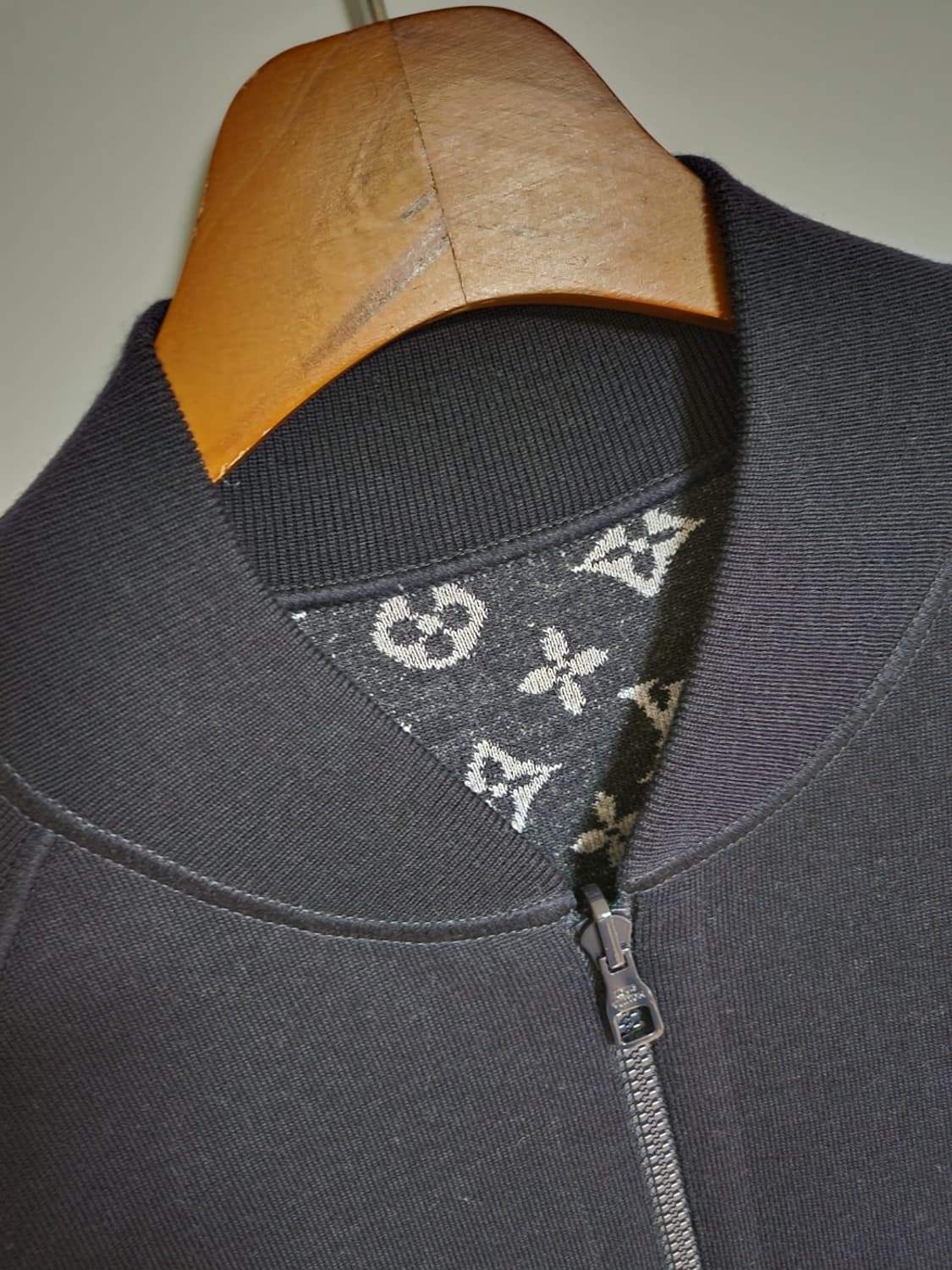 [L] 루이비통 리버시블 모노그램 자켓 L 1A96K4 상품이미지8