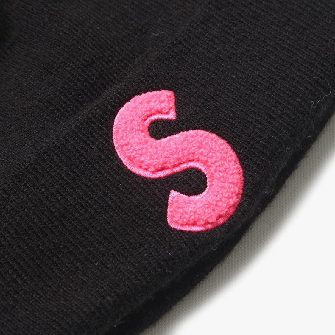  SUPREME "Black Beanie" 상품이미지2