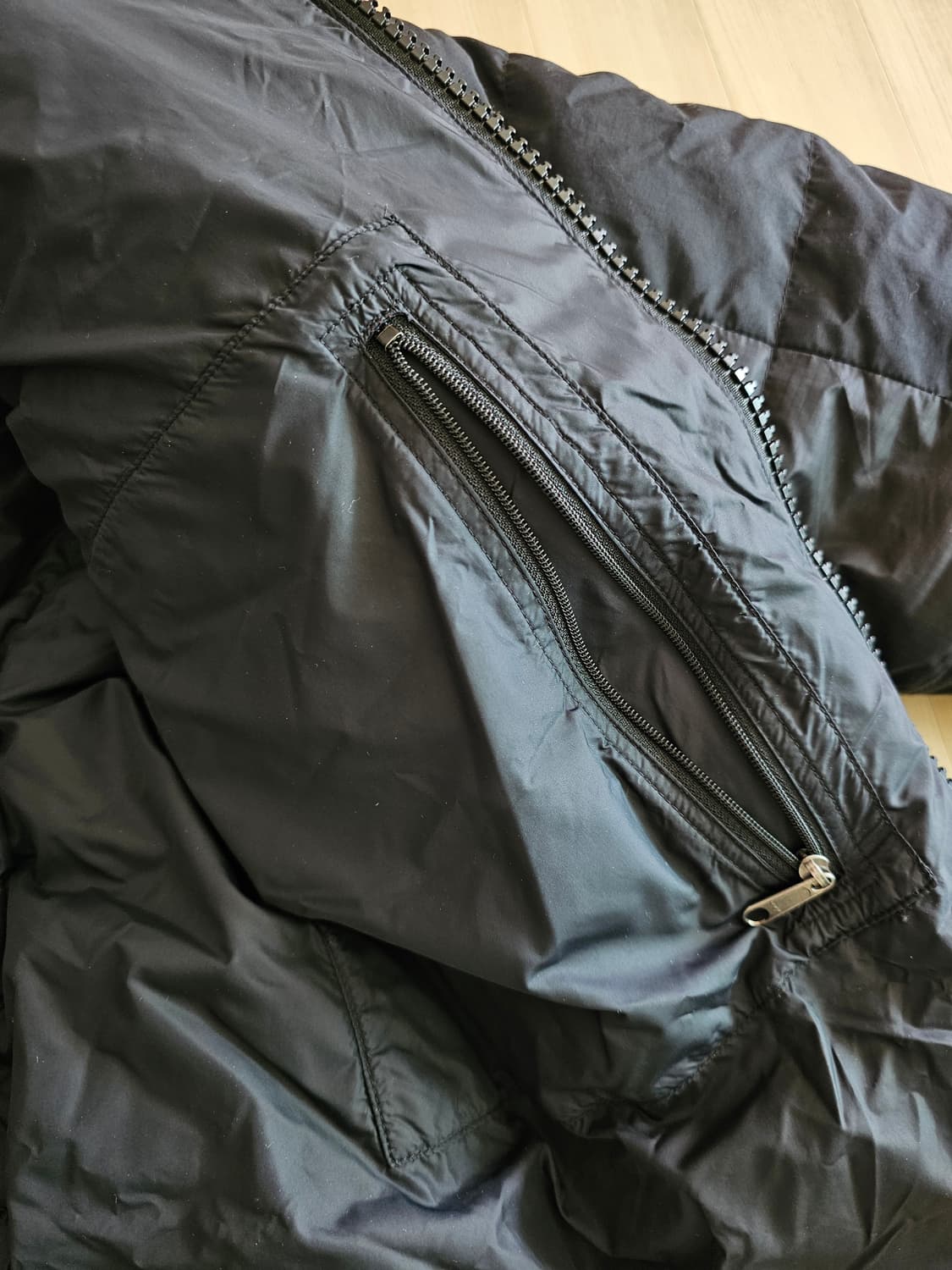 마운틴하드웨어 에어쉴드 구스 다운 블랙 S 상품이미지7