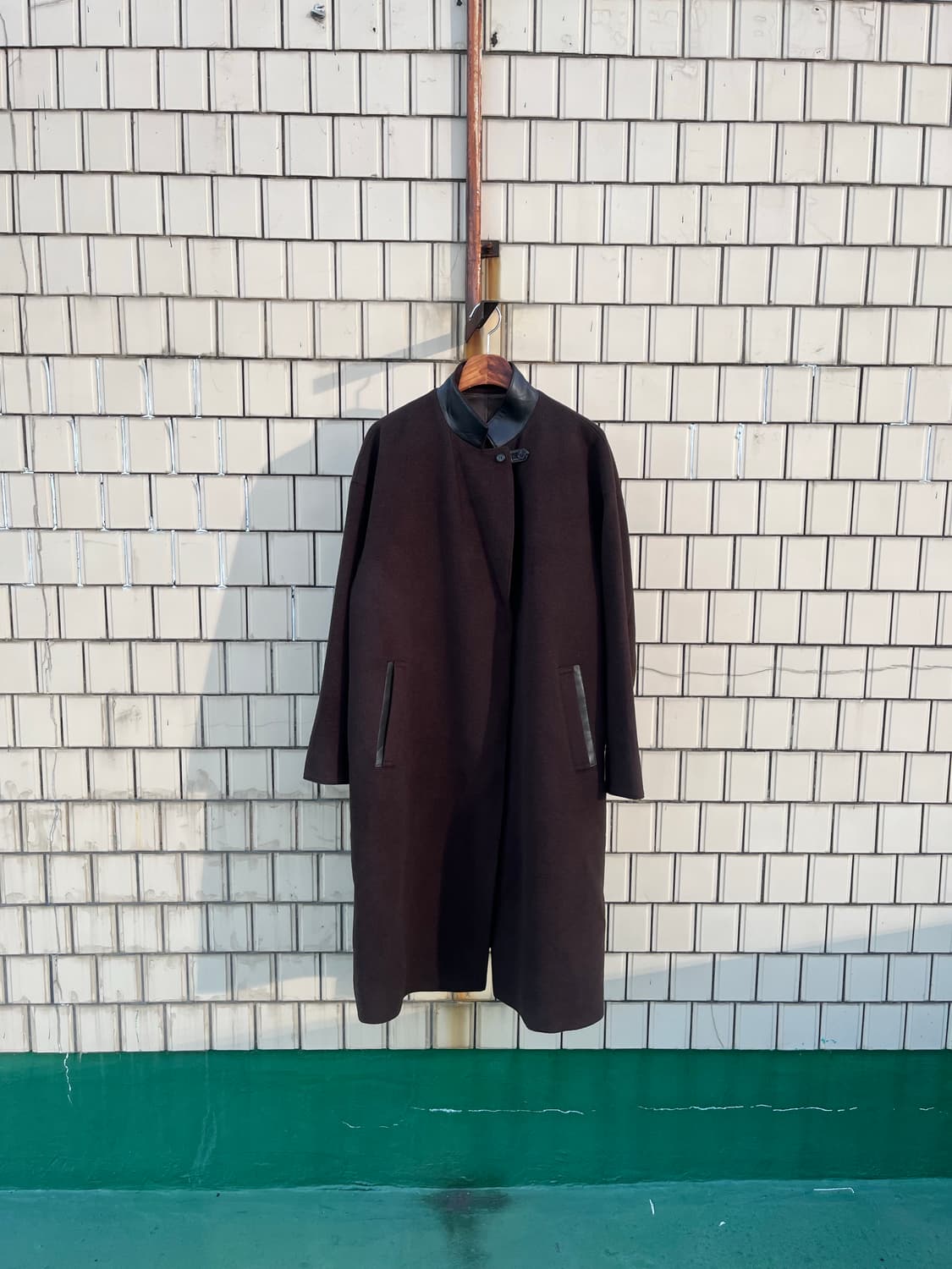 KIYOKO TAKASE 레더 카라 브라운 발마칸 코트 상품이미지2