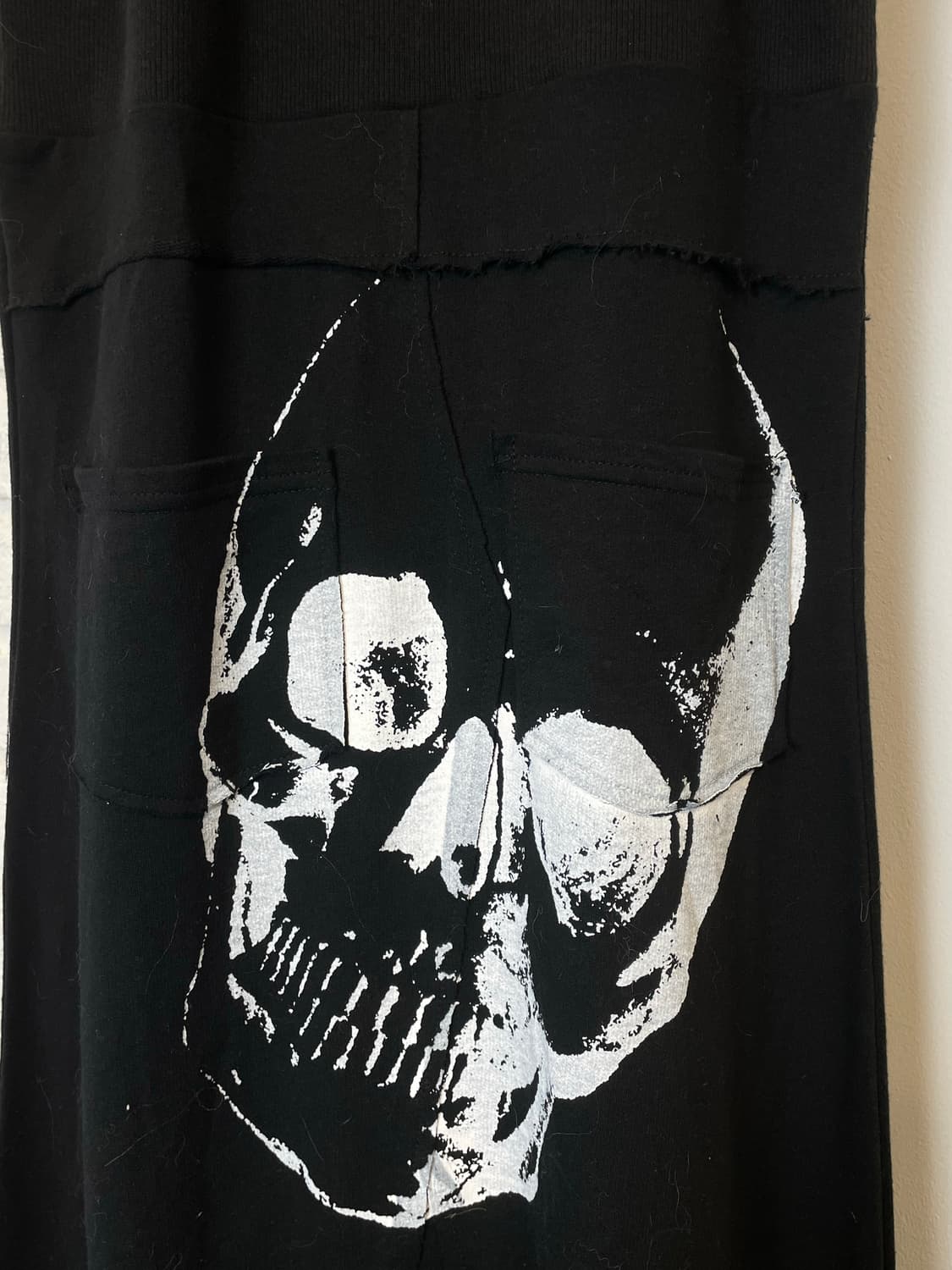 M.K.R 펑크 스컬 해골 레터링 큐빅 블랙 롱 멜빵 원피스 상품이미지5