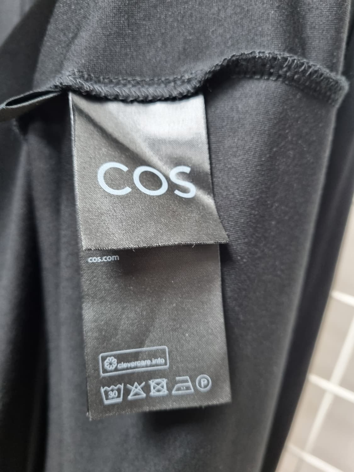 COS 코스 블랙 원피스 (새상품급) 상품이미지6