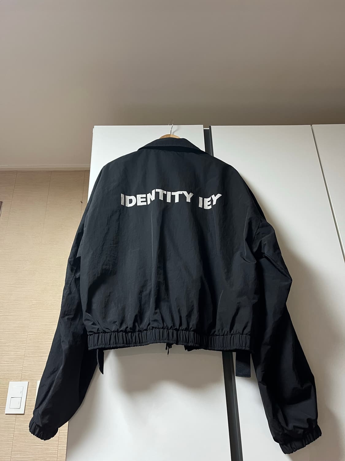 [M] IEY 이에이 크루 트랙 점퍼 윈드브레이커 바람막이 상품이미지2