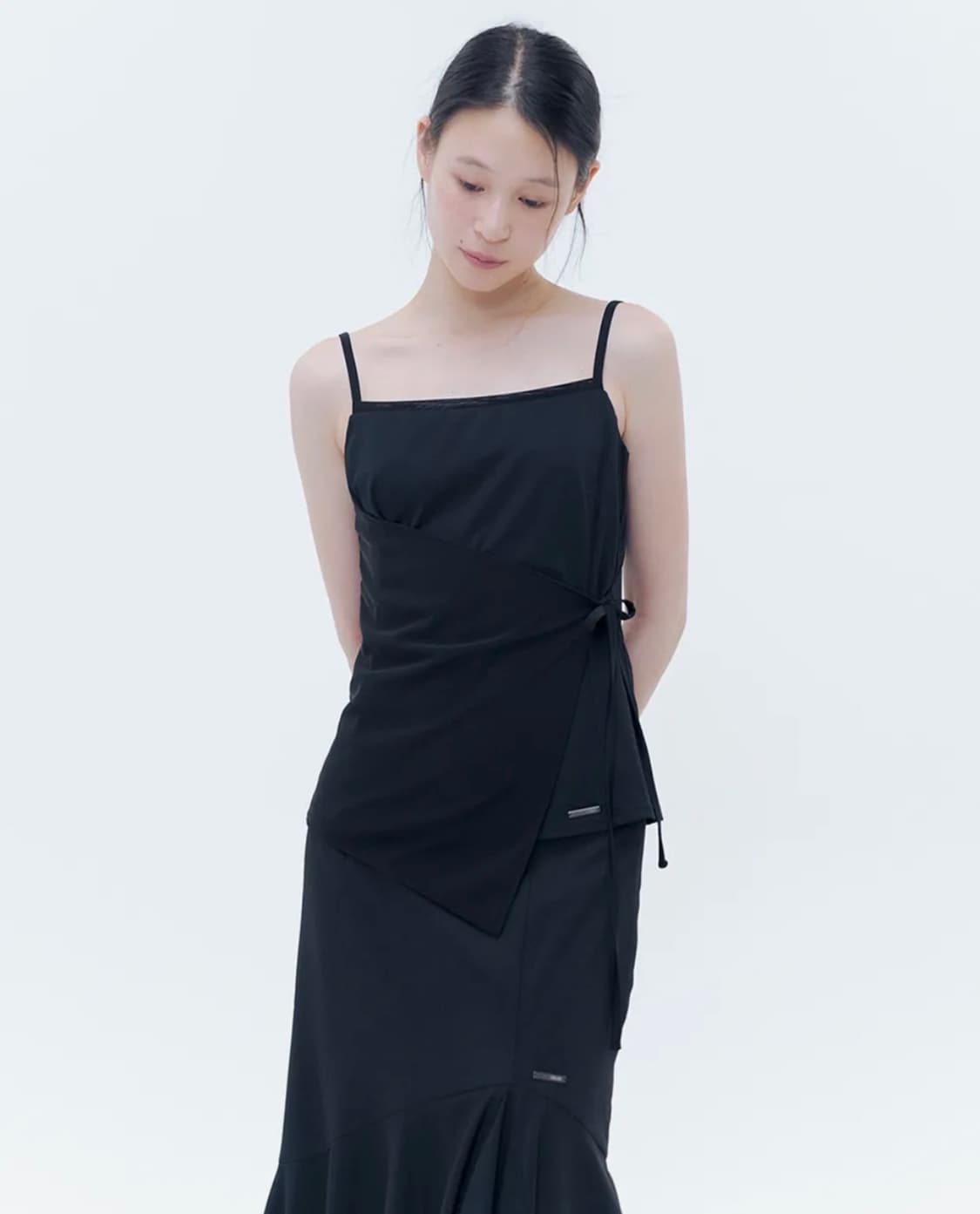 미세키서울 Sheer mod wrap sleeveless BLACK 상품이미지1