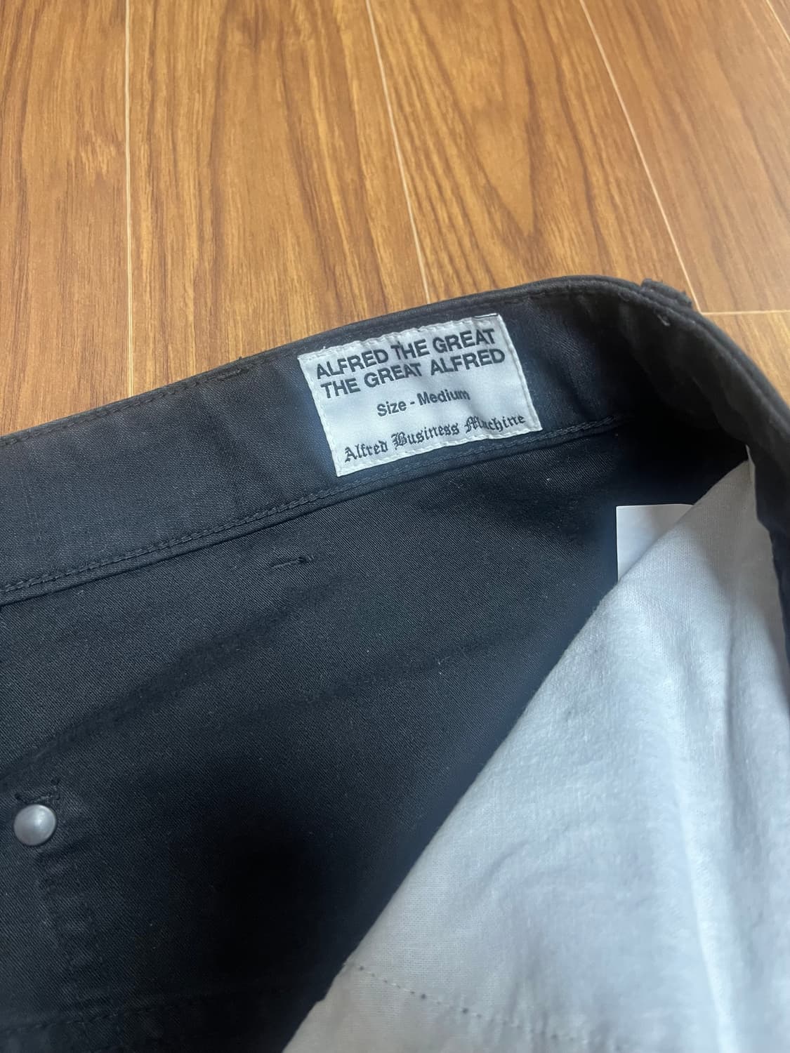 알프레드 더블니 블랙팬츠 상품이미지6