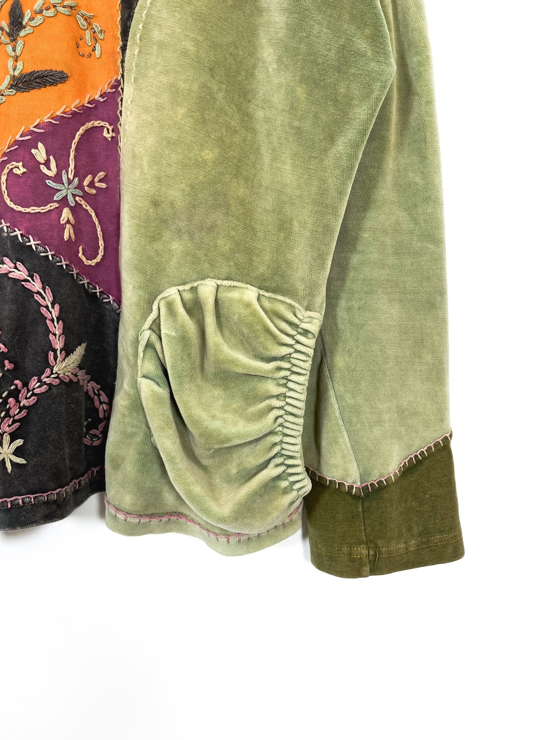 빈티지 핸드메이드 패치워크 자수 긴팔티셔츠 /  상품이미지5