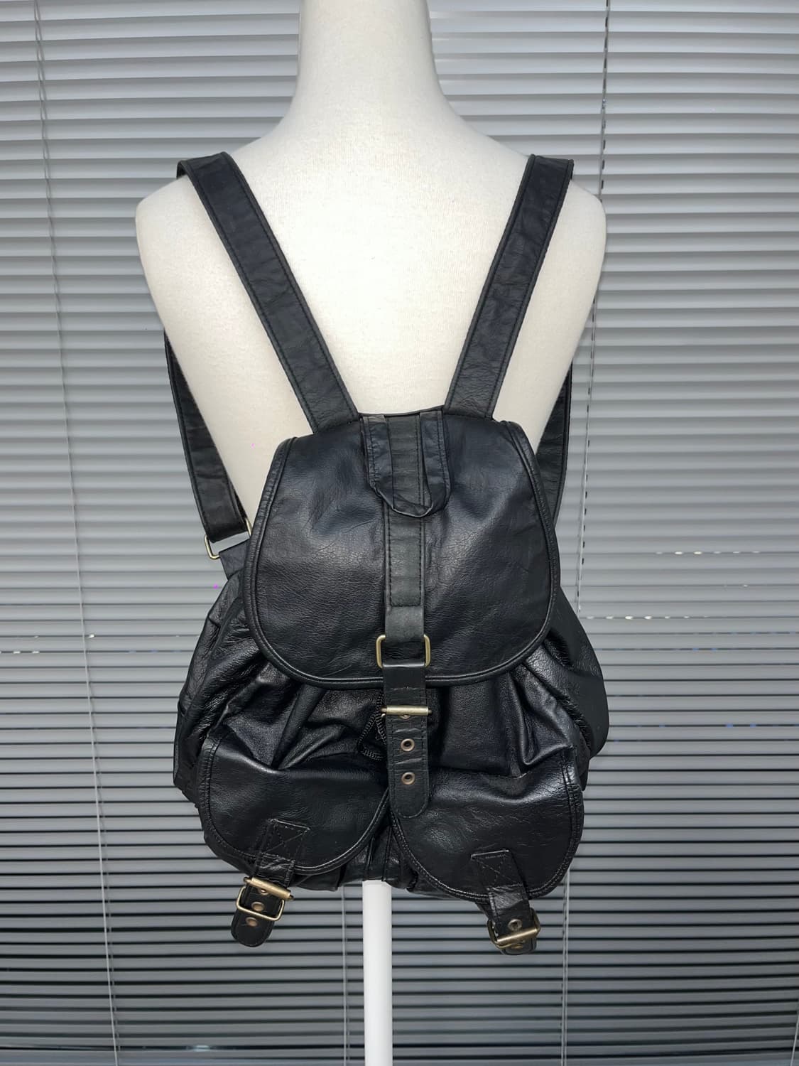 Japanese Vintage Leather Backpack 상품이미지1