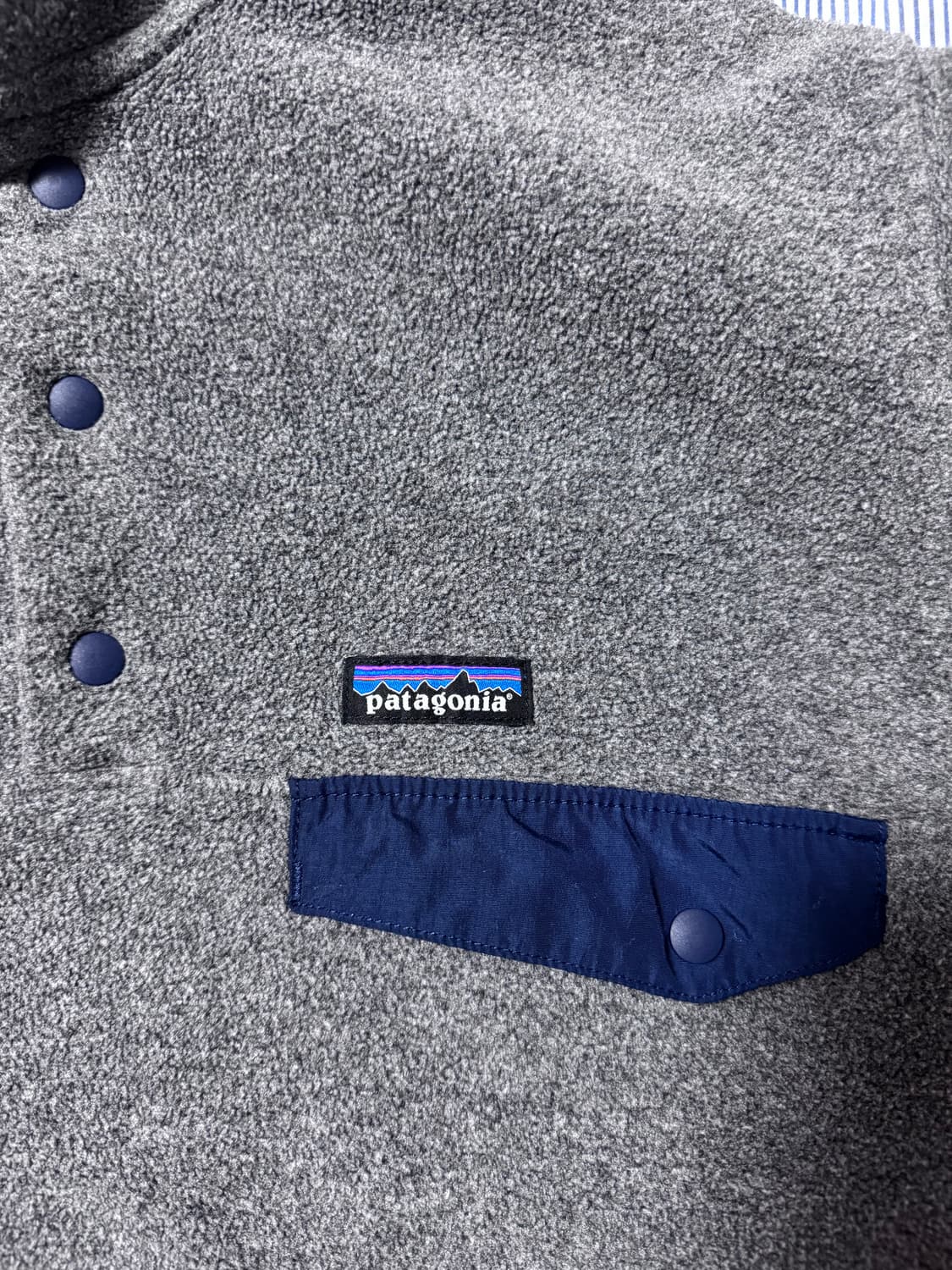 파타고니아 신칠라 플리스 풀오버 니켈 네이비 블루 상품이미지5