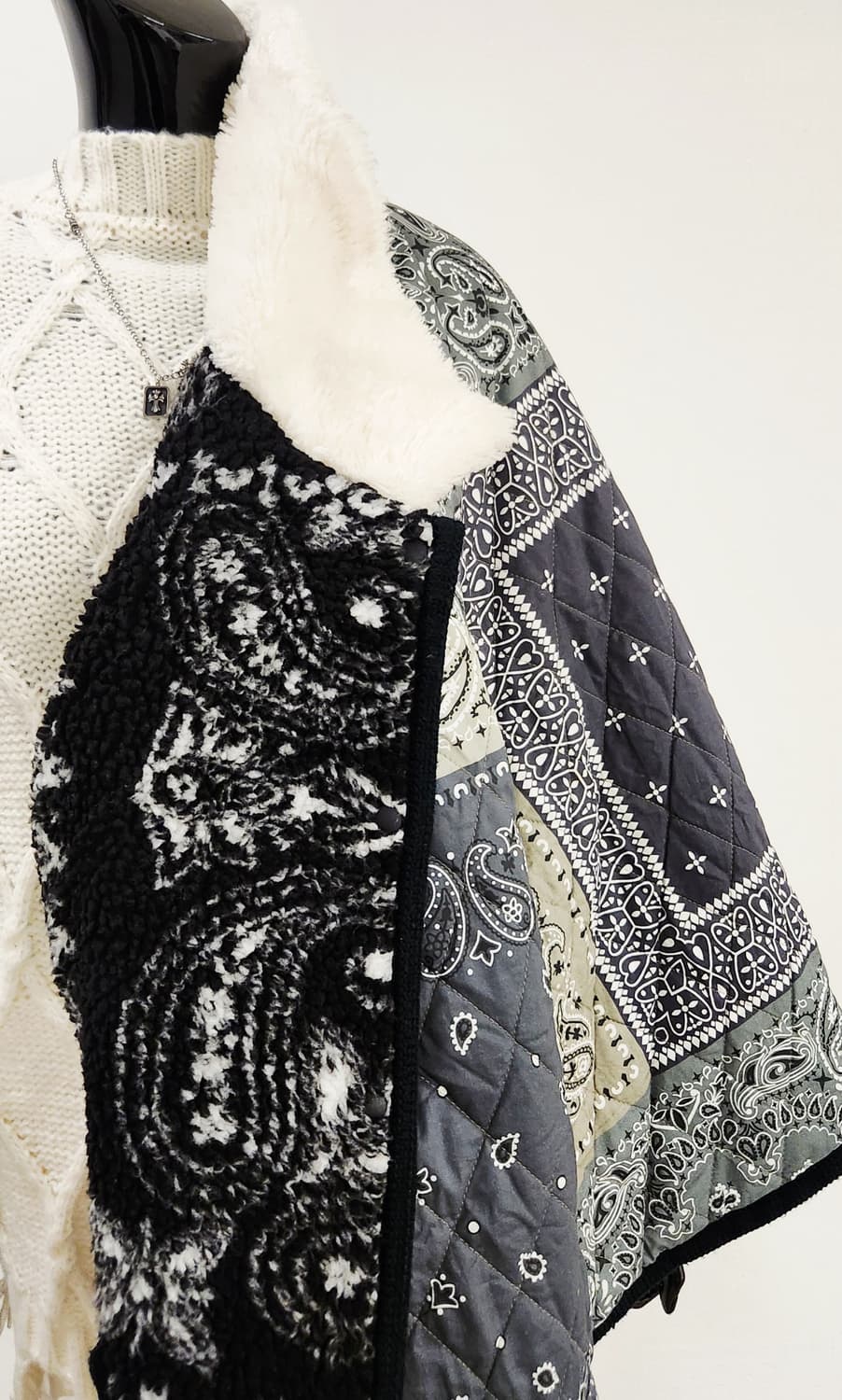 페이즐리 리버시블 점퍼 상품이미지1