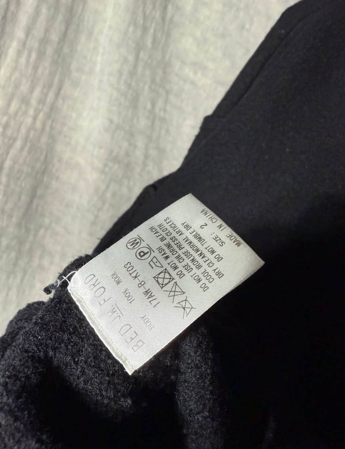 BED j.w. FORD Distressed High Neck Knit 상품이미지5