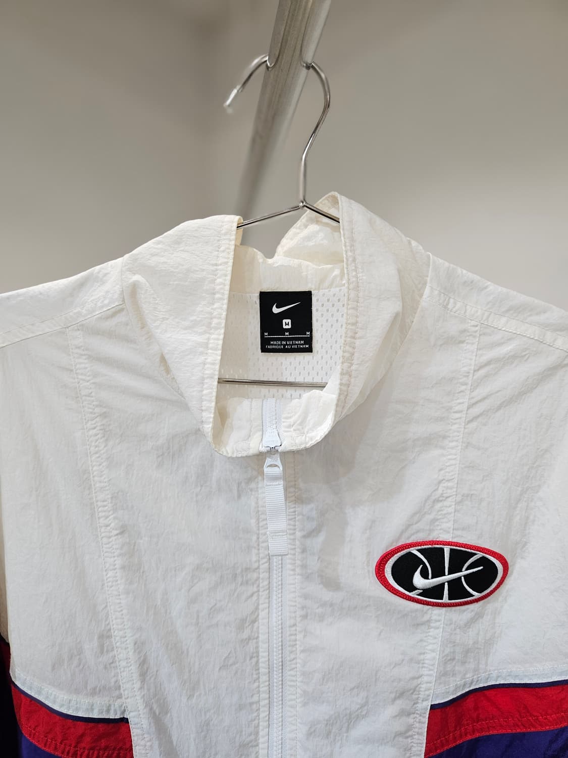 나이키 쓰로우백 우븐 자켓 상품이미지3