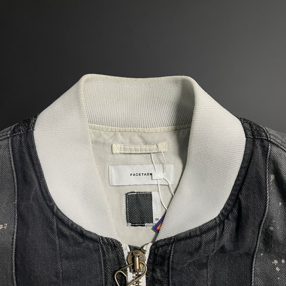 Facetasm Denim Switched 봄버 상품이미지3