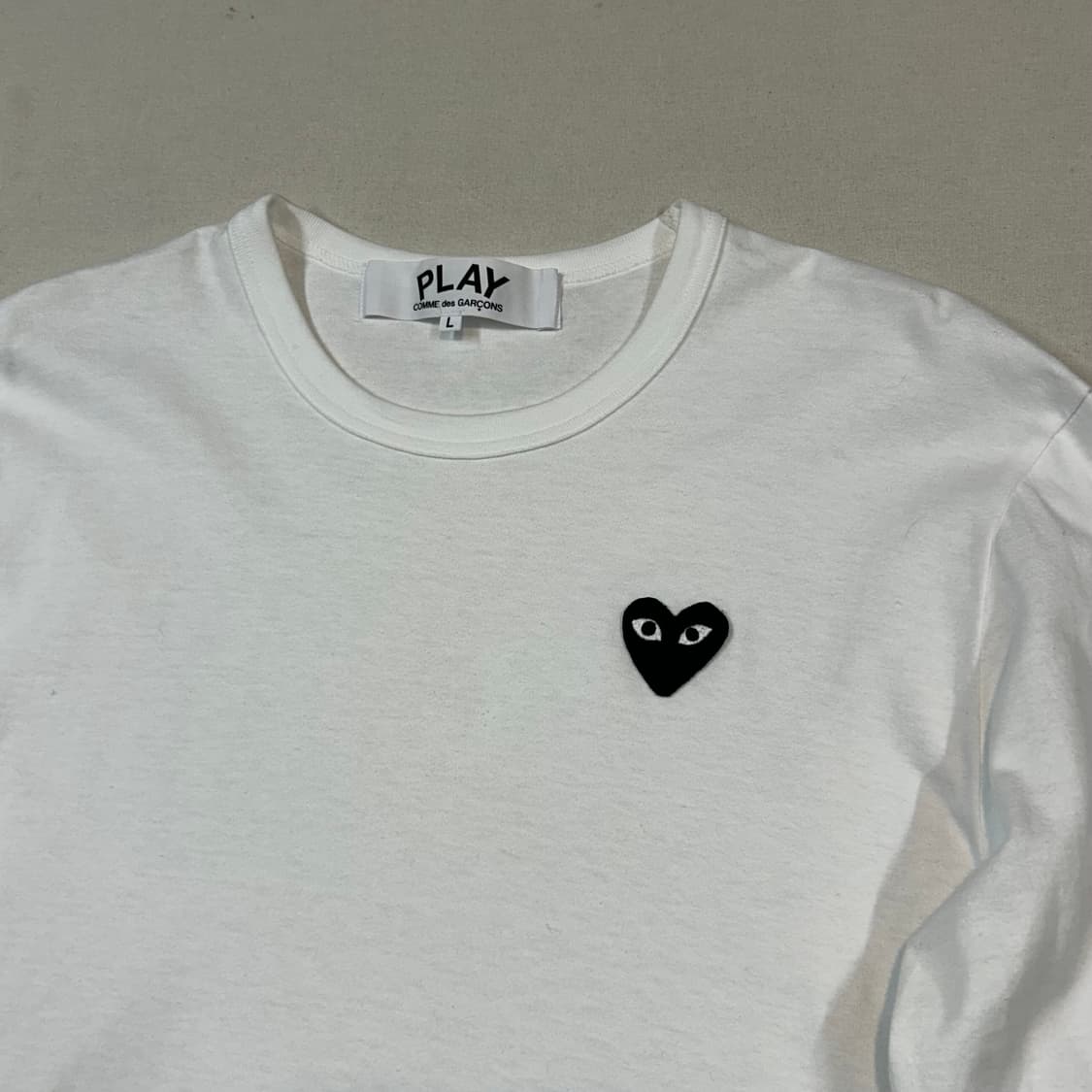 L) 꼼데가르송 플레이 하트 롱슬리브 긴팔 티셔츠 정품 상품이미지3