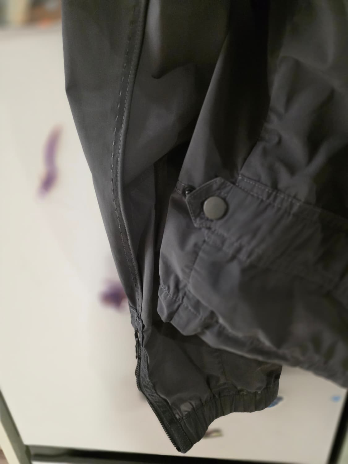 LANVIN 랑방 파이톤 가죽 테크 자켓  상품이미지7