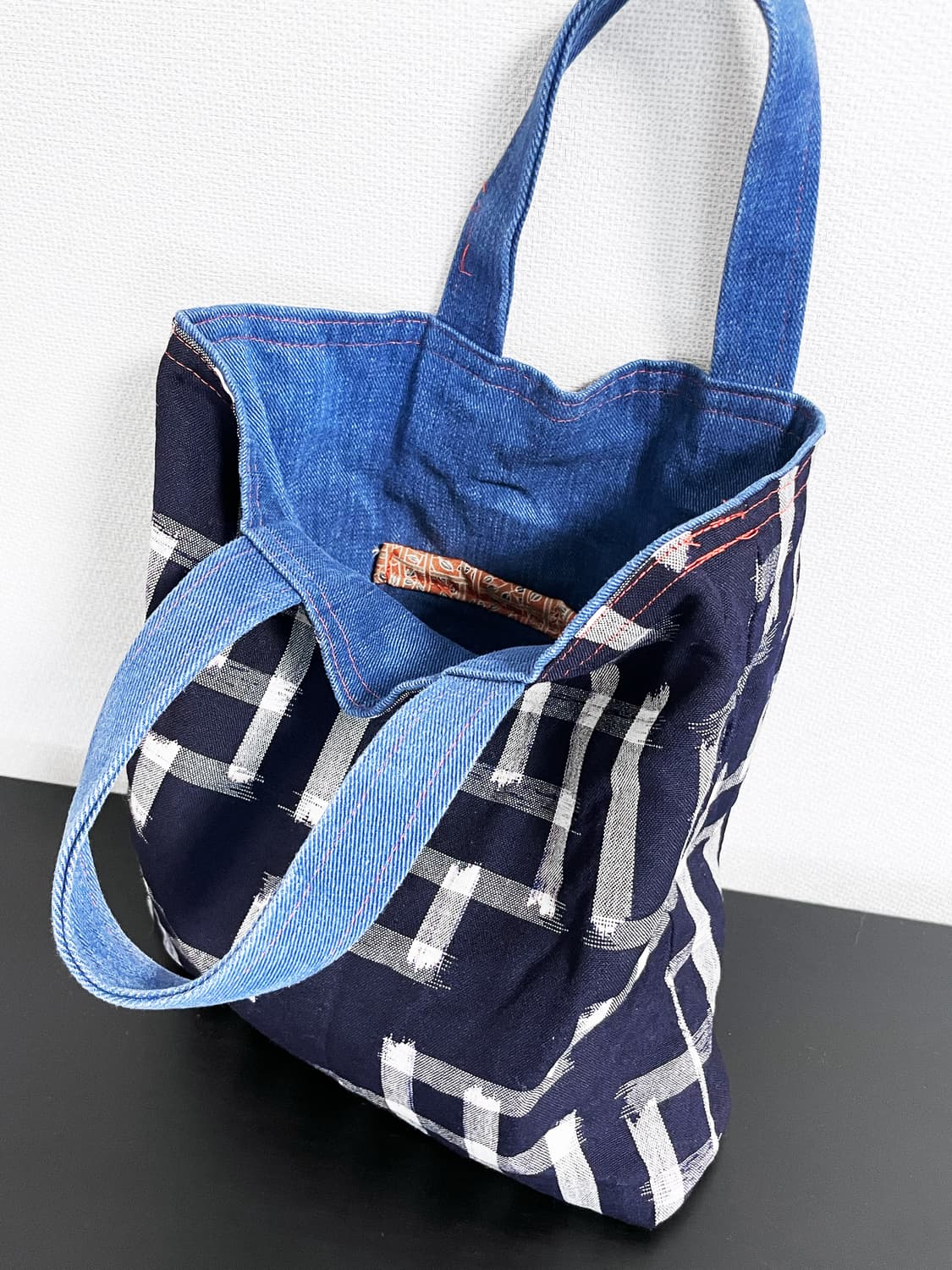 Reversible Denim Tote Bag 상품이미지4