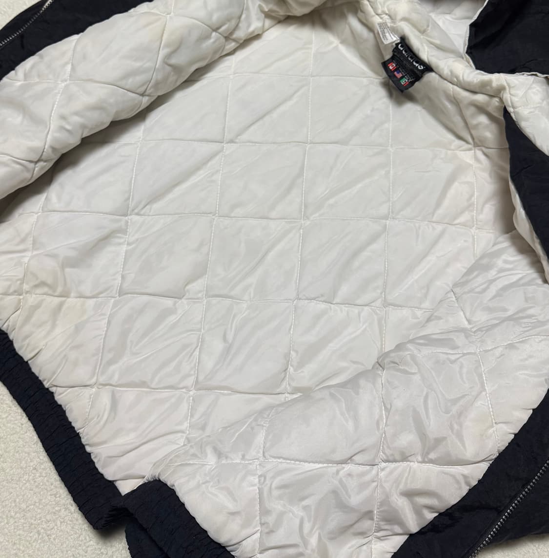 아디다스 올드스쿨 후드 퀼팅 점퍼  상품이미지6