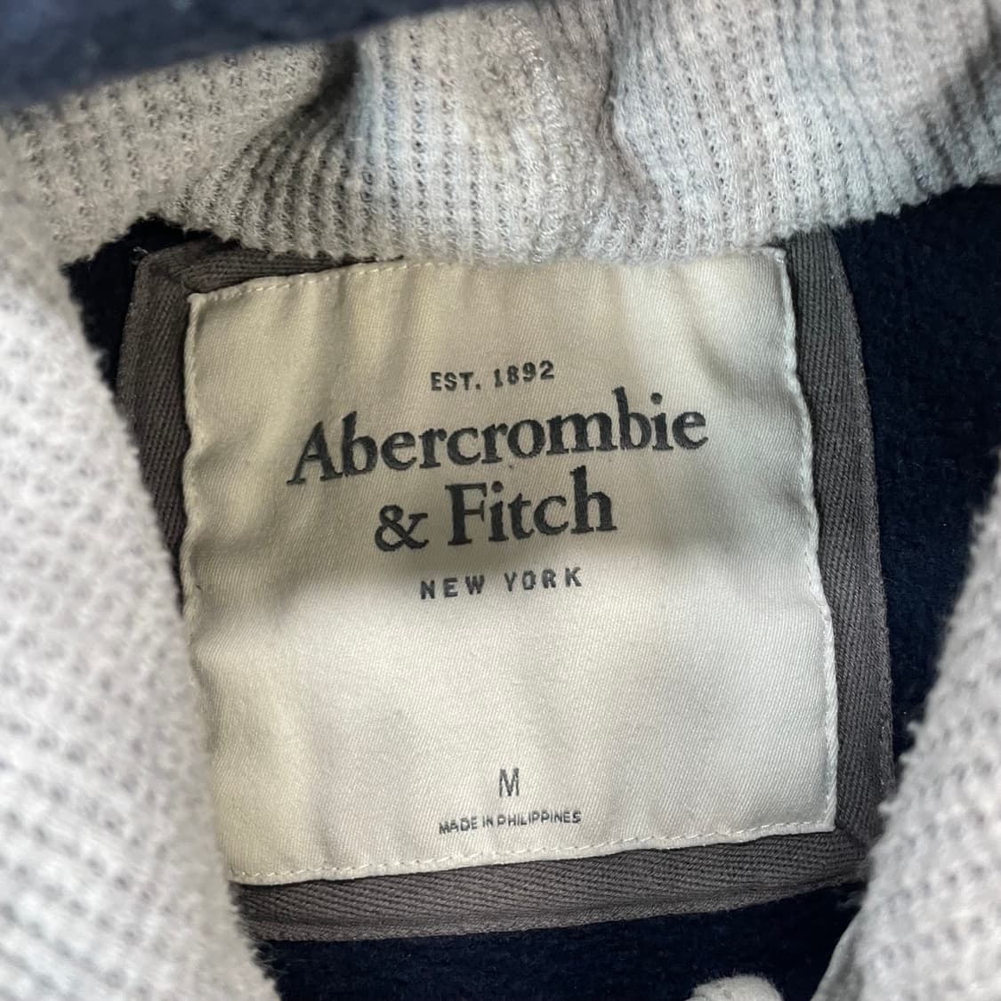 아베크롬비 아치 로고 후드집업 네이비 상품이미지4