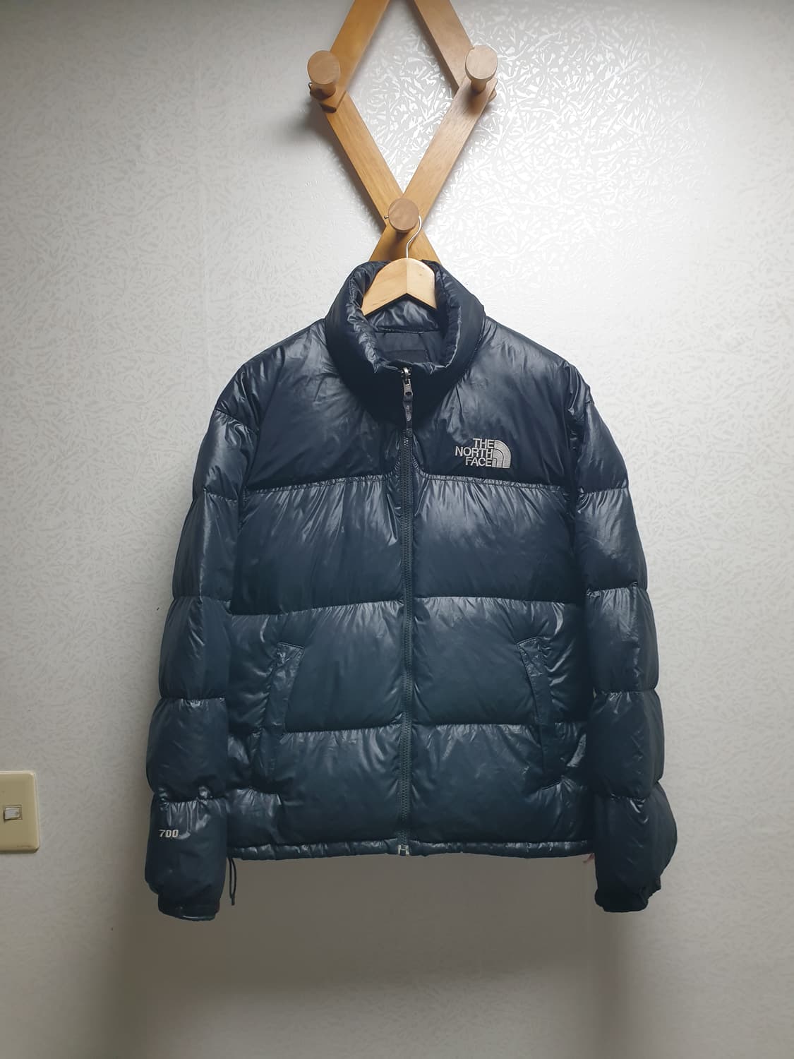 [남95] 노스페이스 눕시패딩700 블랙 상품이미지2