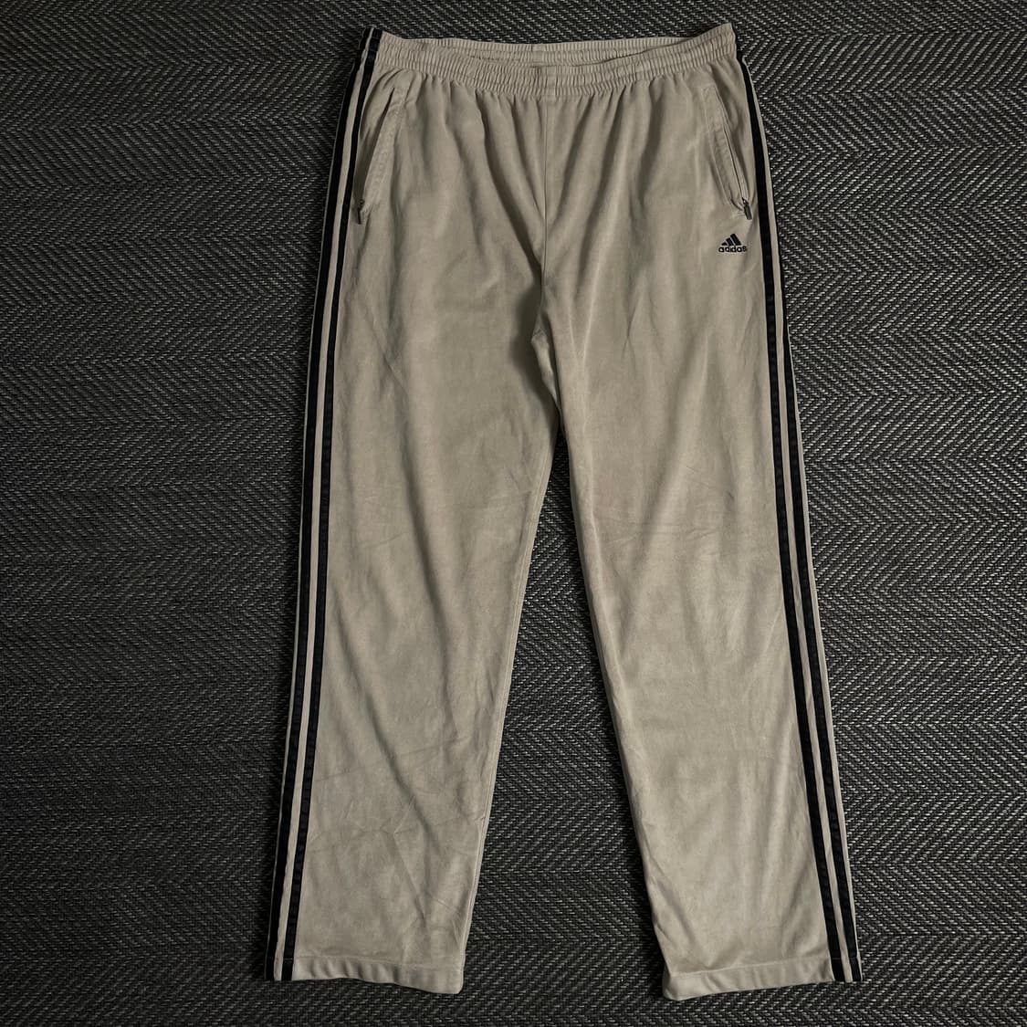 00s 아디다스 올드스쿨 벨벳 트랙자켓&트랙팬츠 세트y 3404 상품이미지7