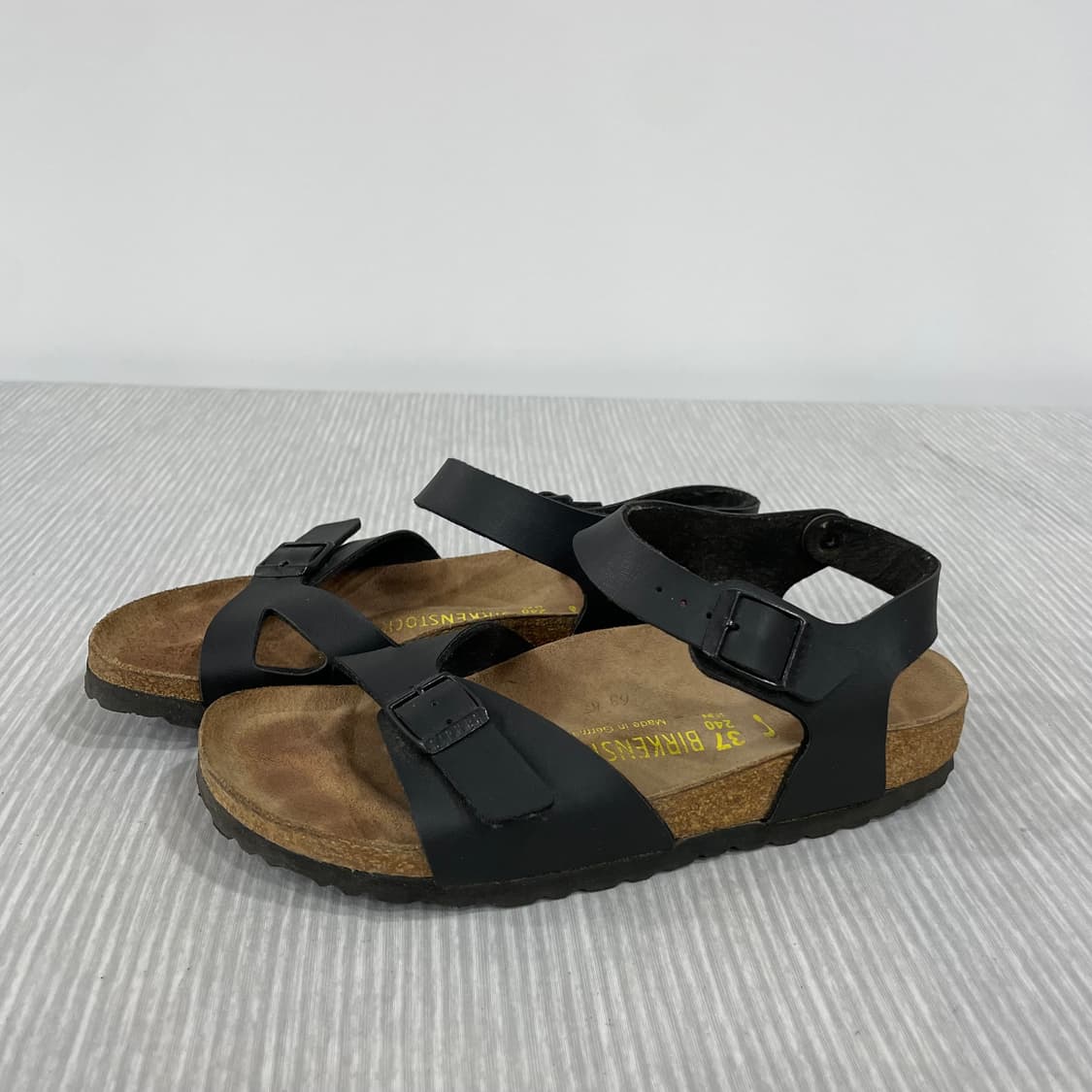 837) 버켄스탁 리오 샌들 240mm 상품이미지3