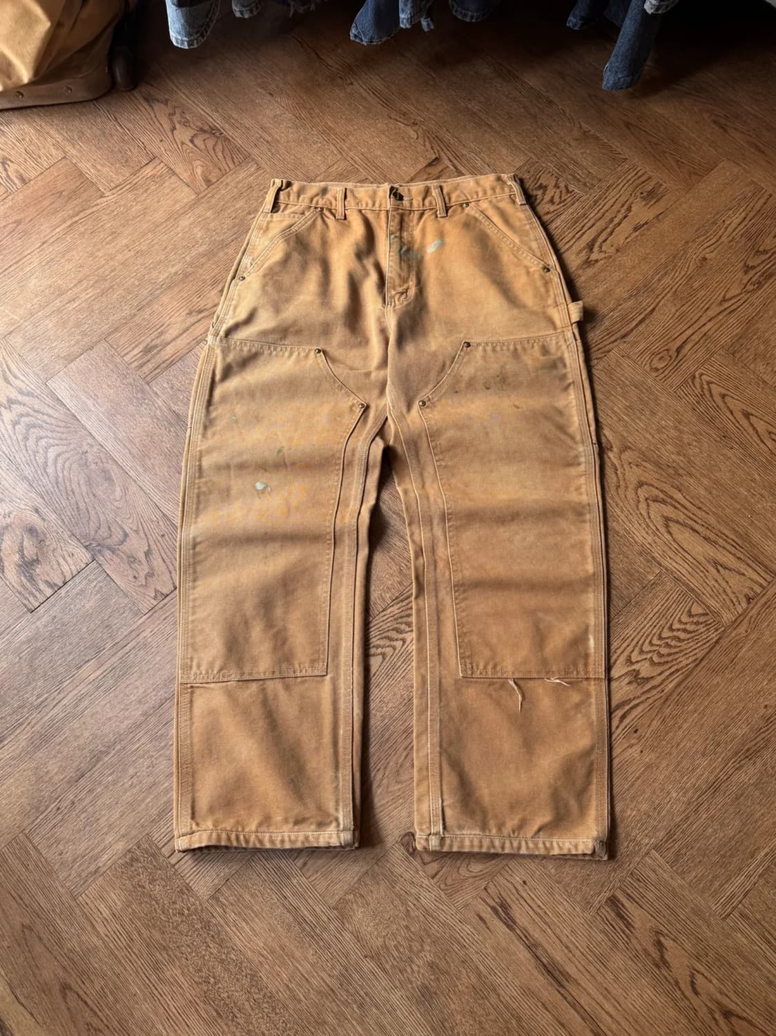 [30]칼하트 Made in USA 더티워싱 브라운 더블니 워크 팬츠 상품이미지1