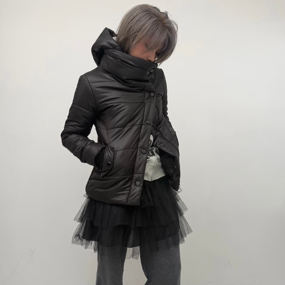 Heaven and Earth 블랙 하이넥 푸퍼 자켓 상품이미지1