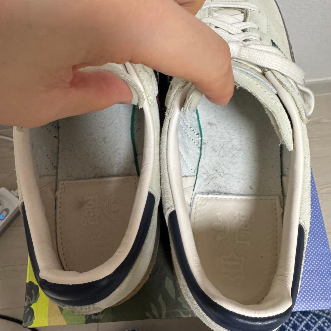 (295) 아디다스x키스x클락스 삼바 상품이미지5