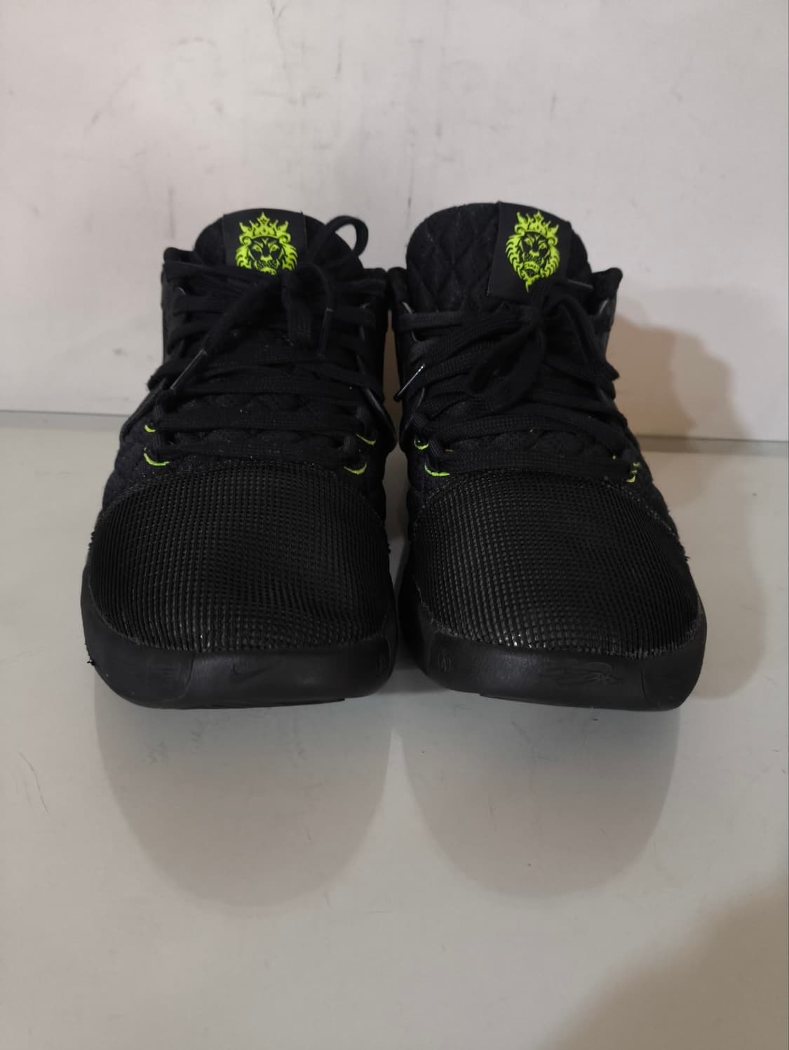 290mm 나이키 르브론 위트니스8 블랙볼트 농구화 상품이미지3