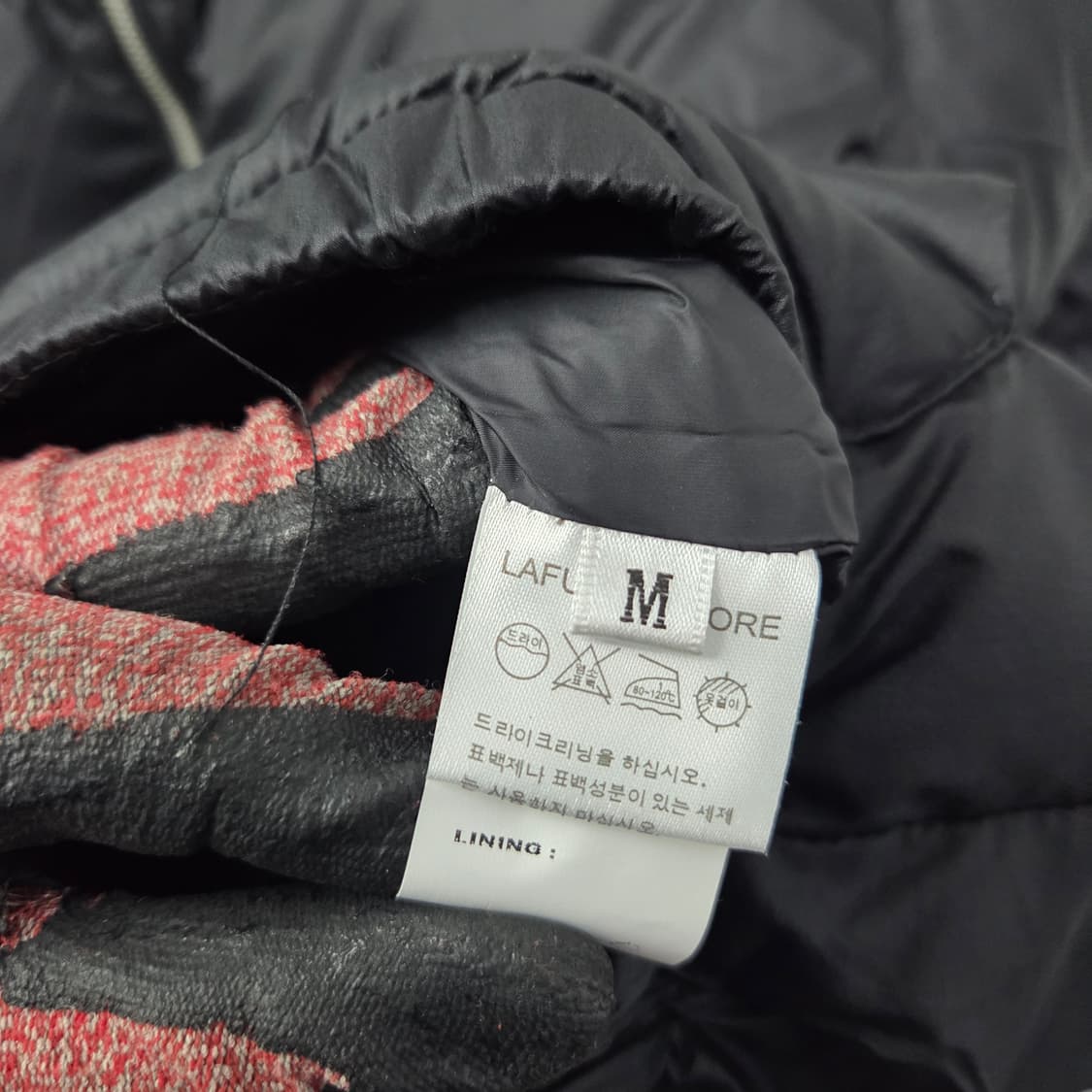 66/124 라퓨지 스토어 투포켓 패딩 상품이미지5