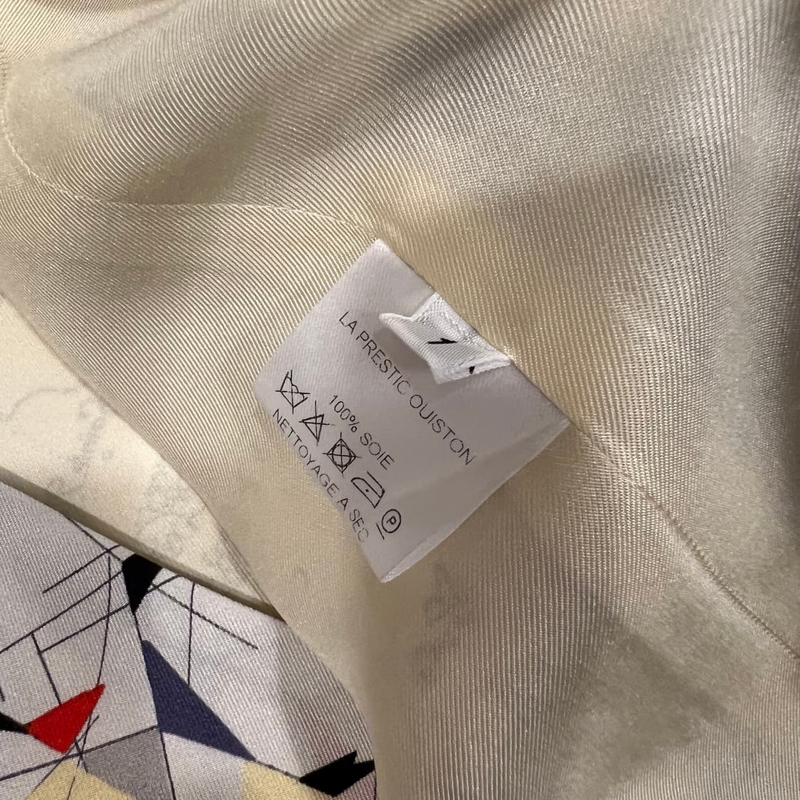 꼬르소꼬모 x La Prestic Ouiston 실크 블라우스 상품이미지9